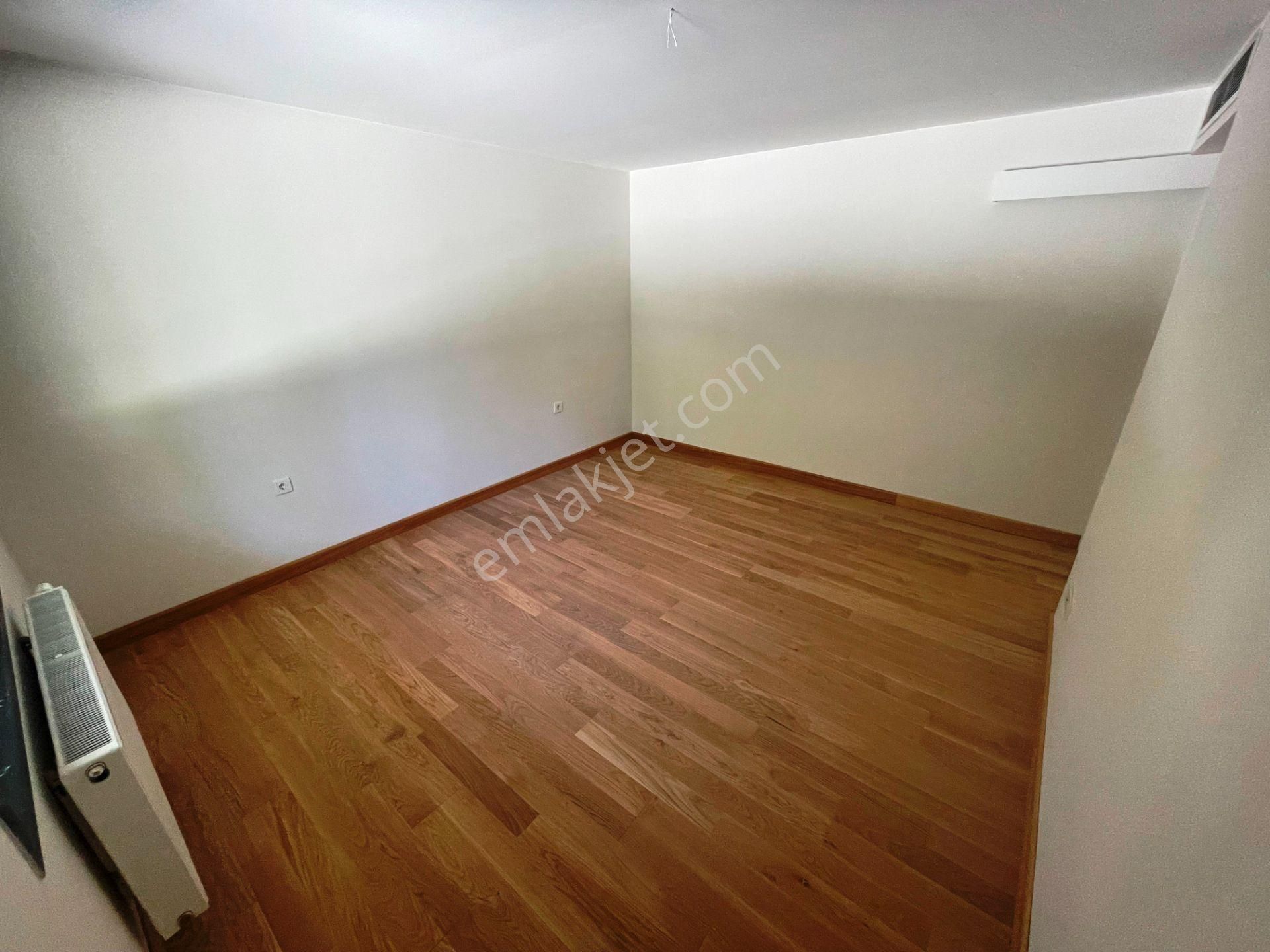 Caddebostan Sahile 100 Metre Sıfır 2 Banyolu 125m2 Satılık 3+1 - Görsel 11