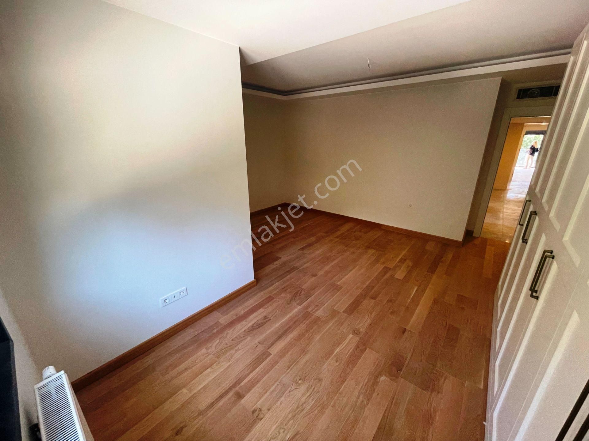 C.bostan Denize 2 Dak.sıfır 2 Banyolu Balkonlu 1.kat Satılık 3+1 - Görsel 9