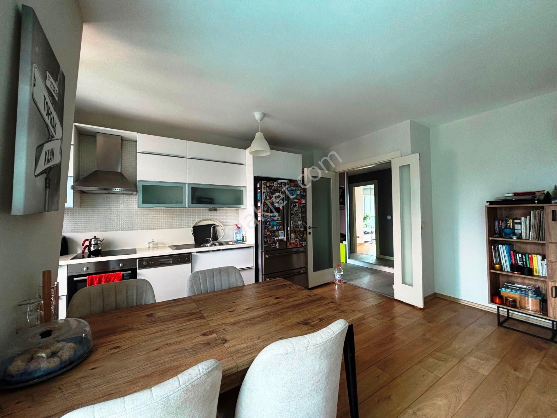 Dap Royal Towers'da 10.kat Deniz Manzaralı Büyük Tip Satılık 2+1 - Görsel 9