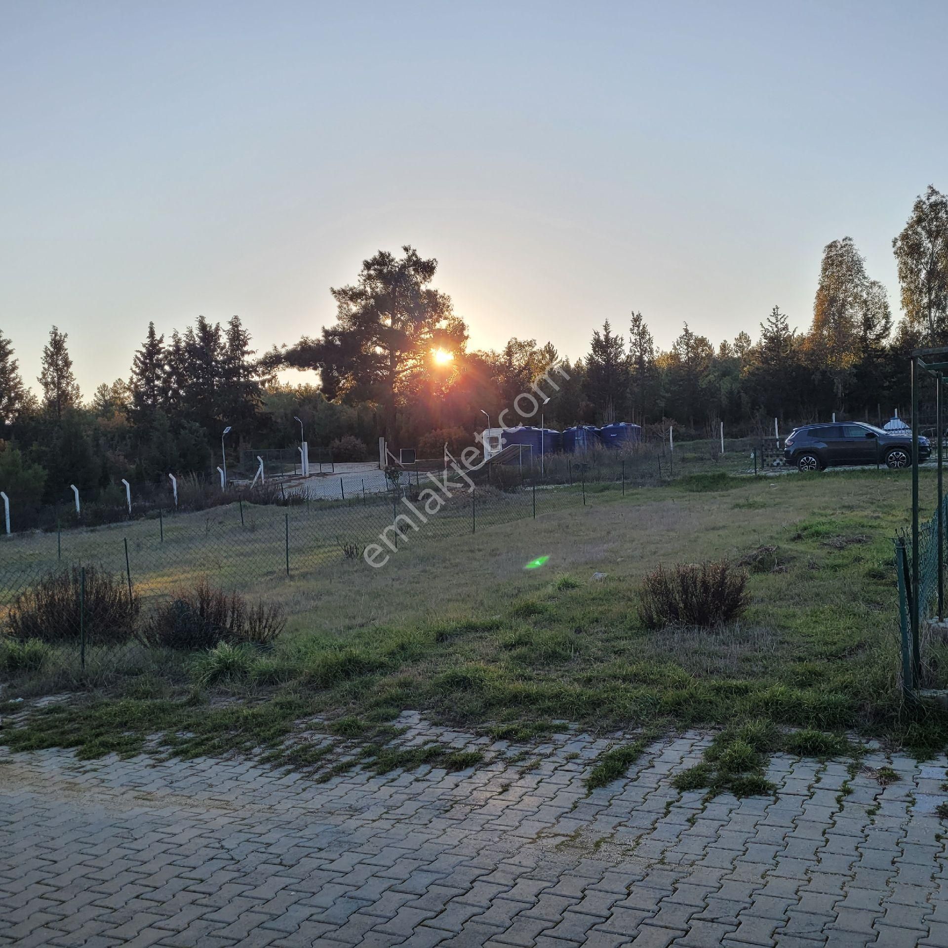 Kuşadası Çınarköy'de Tinyhause Arazisi