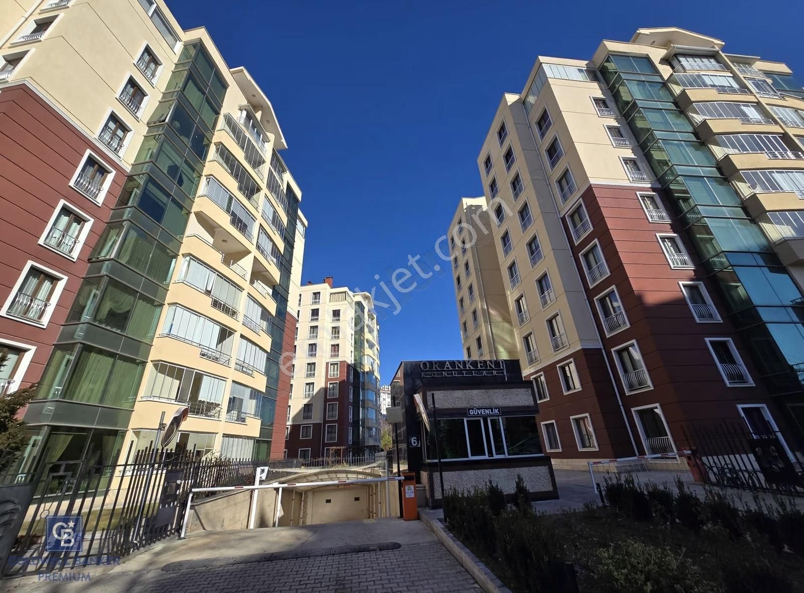 Cb Premıum'dan Orankent Sitesi'nde Masrafsız,bakımlı Kiralık 4+1