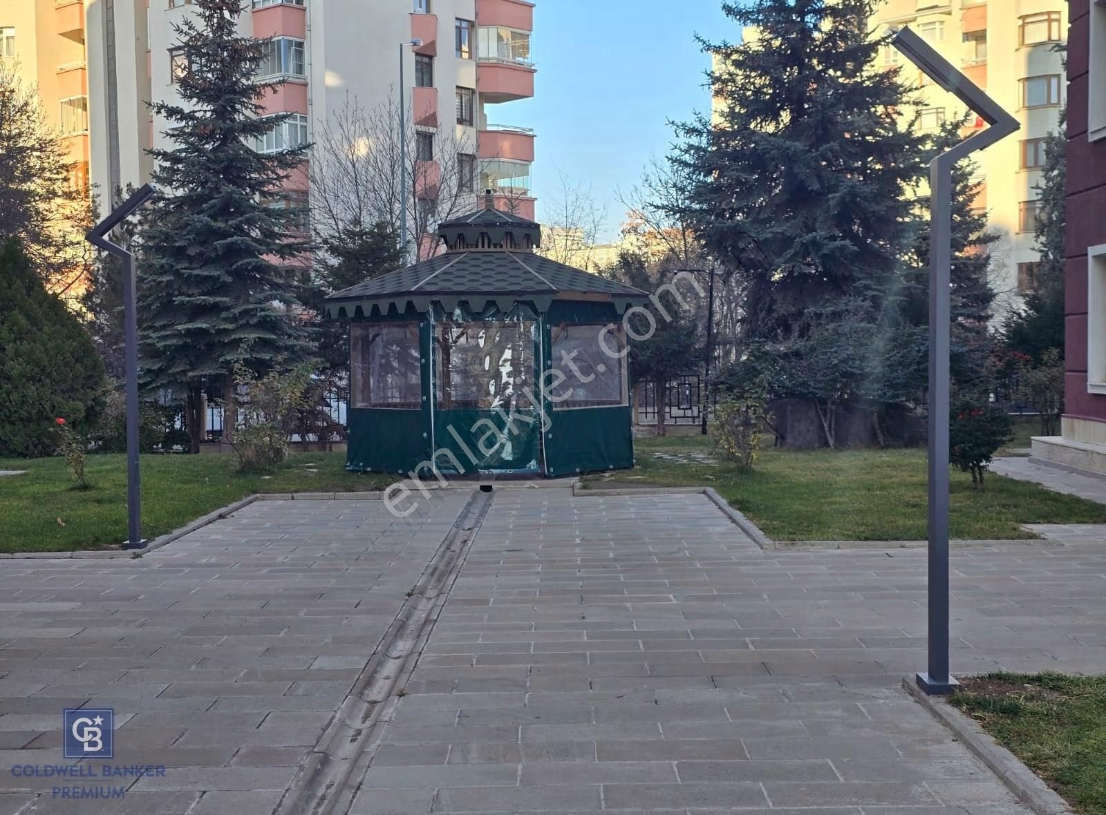 Cb Premıum'dan Orankent Sitesi'nde Masrafsız,bakımlı Kiralık 4+1 - Görsel 3