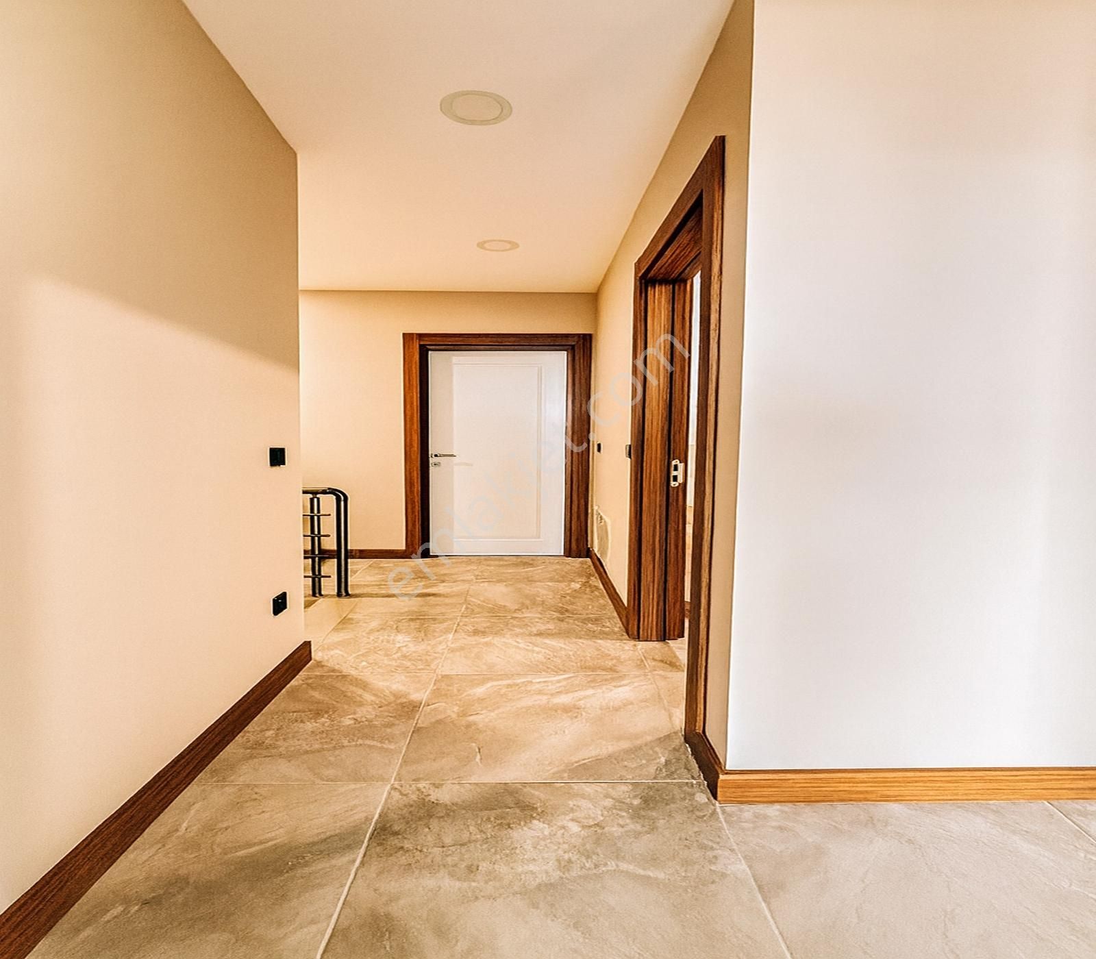 Lıve Yapıdan Beylikdüzü Marinada Deniz Manzaralı Site İçidubleks - Görsel 17