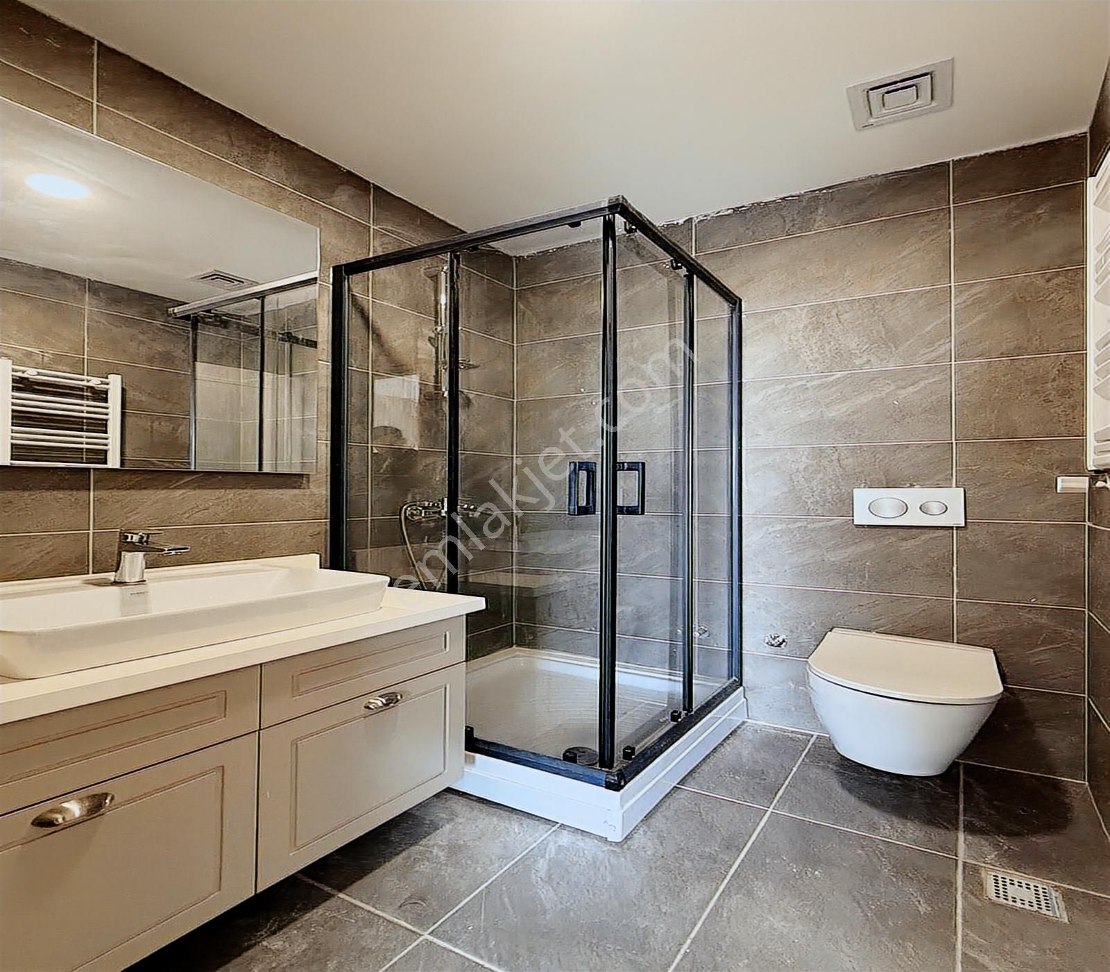 Lıve Yapıdan Beylikdüzü Marinada Deniz Manzaralı Site İçidubleks - Görsel 33