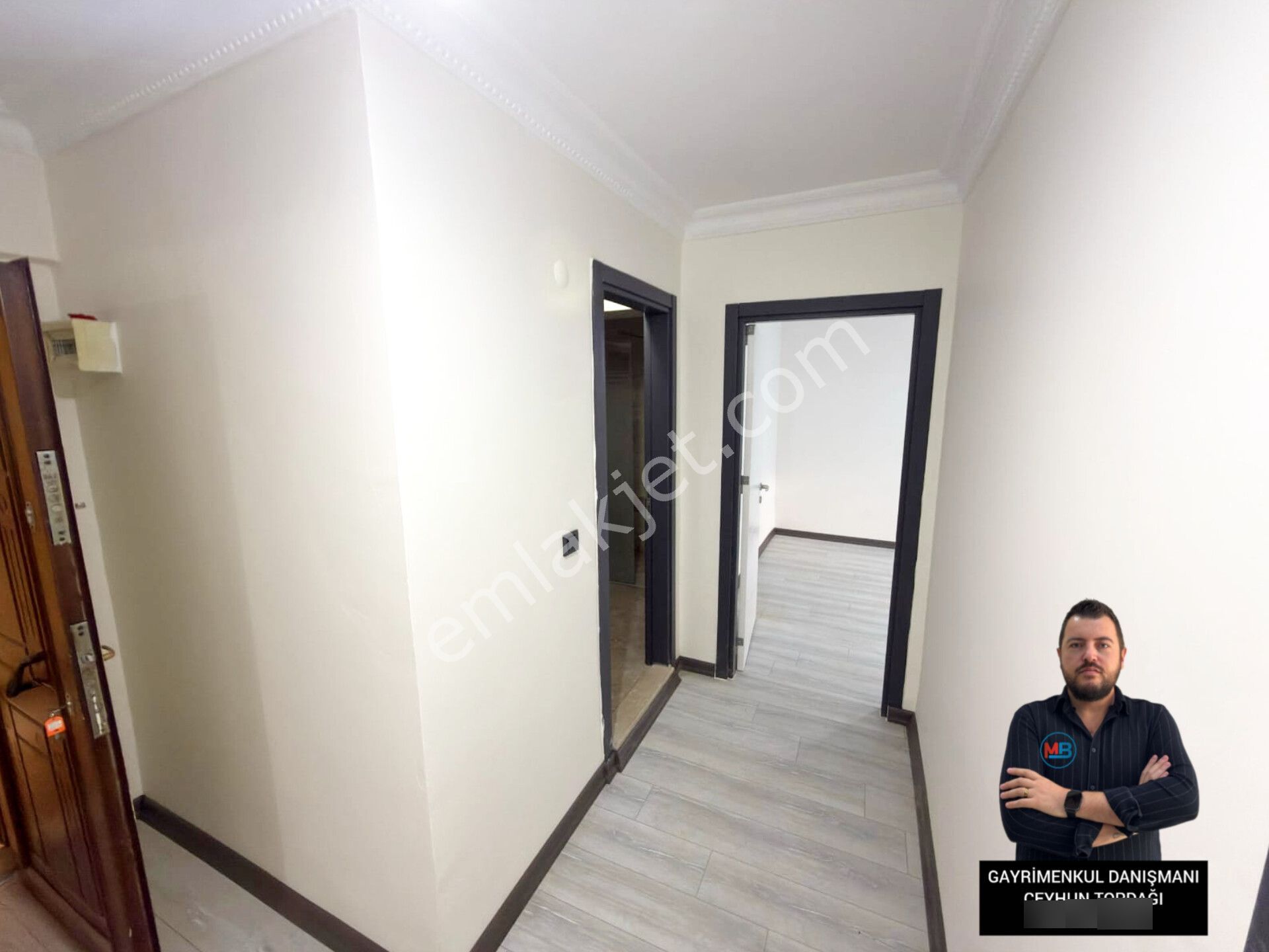 Didim Altınkum'da Satılık 2+1 Ayrı Mutfak Daire Havuzlu Ve Denize 150 Metre Mesafede ! - Görsel 12