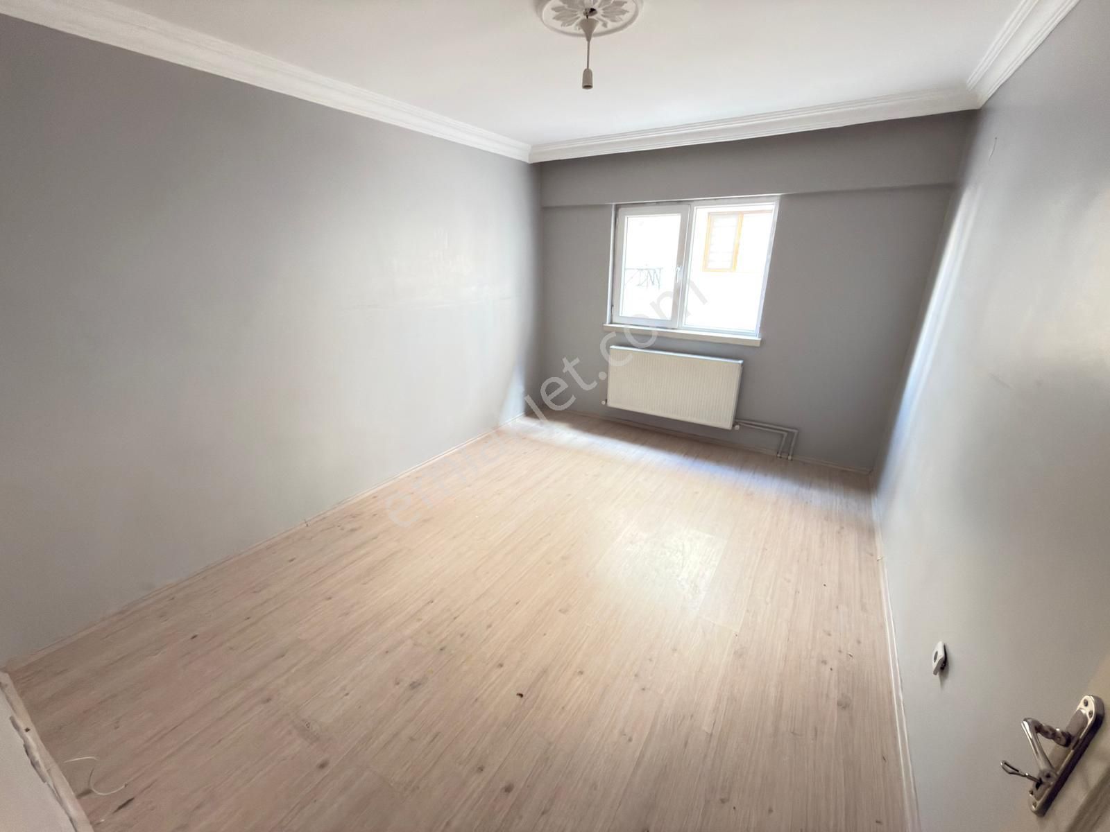 Ufuktepe Karakol Yakını Katta Teras Balkonlu 2+1 Kiralık Daire - Görsel 17