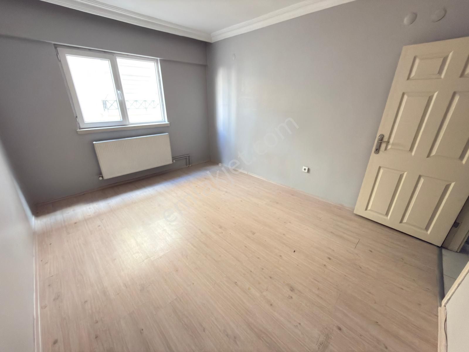 Ufuktepe Karakol Yakını Katta Teras Balkonlu 2+1 Kiralık Daire - Görsel 18