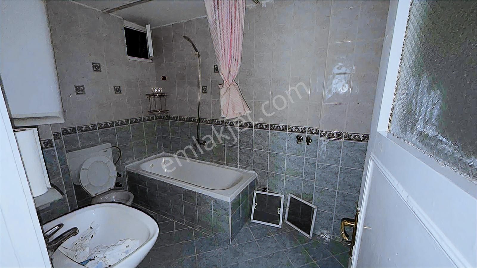 Merkezi Lokasyon 3+1 Temiz Daire - Görsel 9