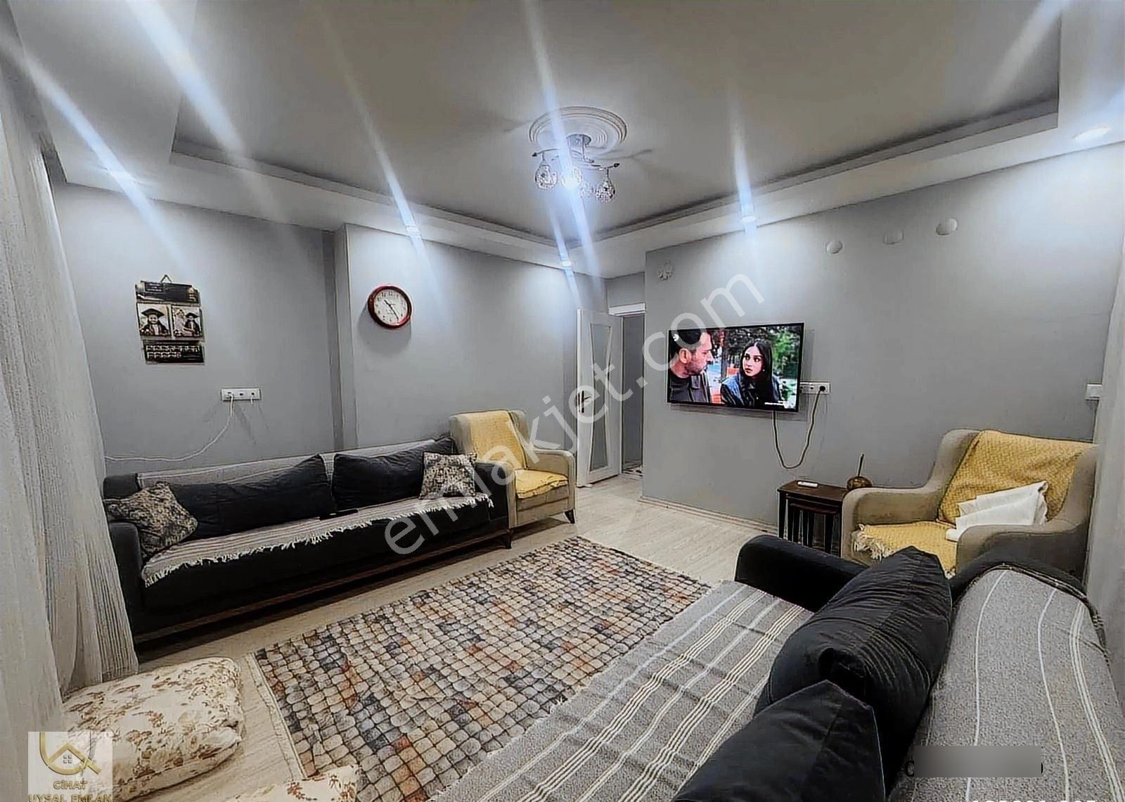 Barış Mah. 6+1 Doğalgazlı Takasa Açık Satılık Dubleks