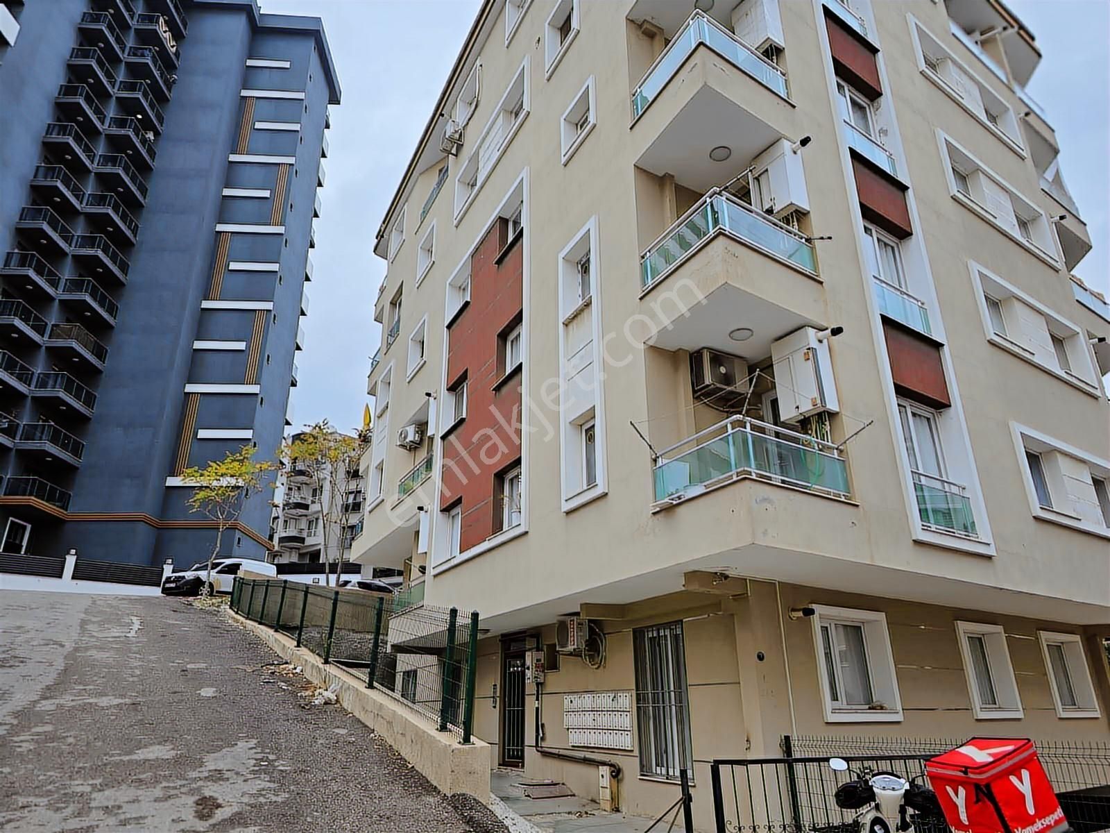Buca Adatepe De 2+1 Açık Mutfak Balkonlu Eşyasız Kiralık Daire - Görsel 9