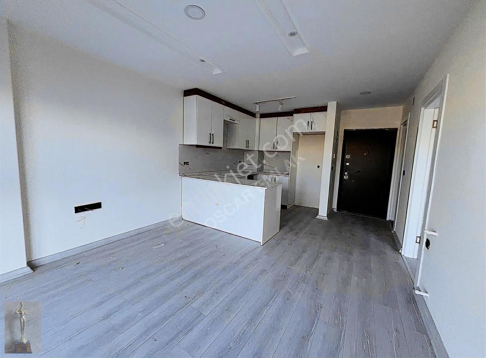 Kuşadası Merkezde Yeni Havuzlu 1+1 Daire - Görsel 11