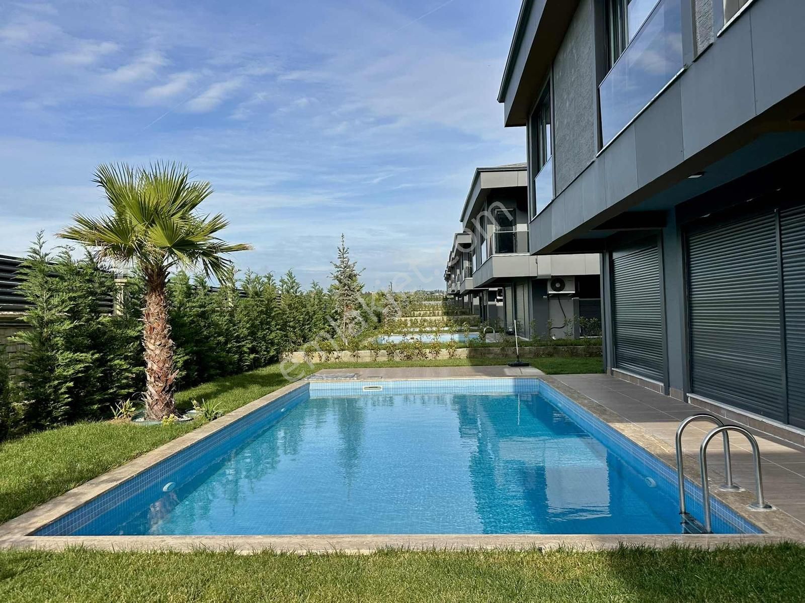 [kassel Yapı] Geniş Bahçeli & Havuzlu-site İçinde Fırsat Villa ! - Görsel 34