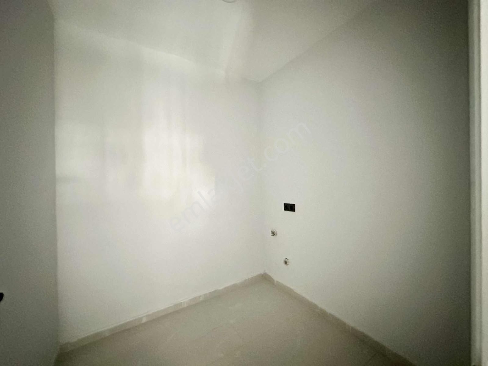 [kassel Yapı] Geniş Bahçeli & Havuzlu-site İçinde Fırsat Villa ! - Görsel 3