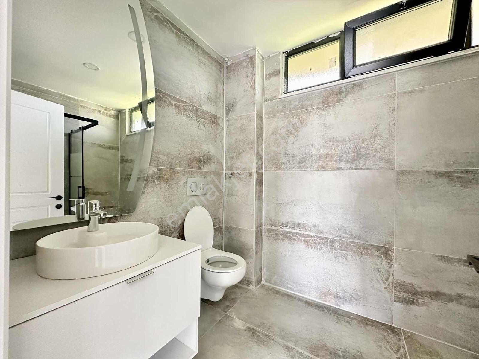 [kassel Yapı] Geniş Bahçeli & Havuzlu-site İçinde Fırsat Villa ! - Görsel 31