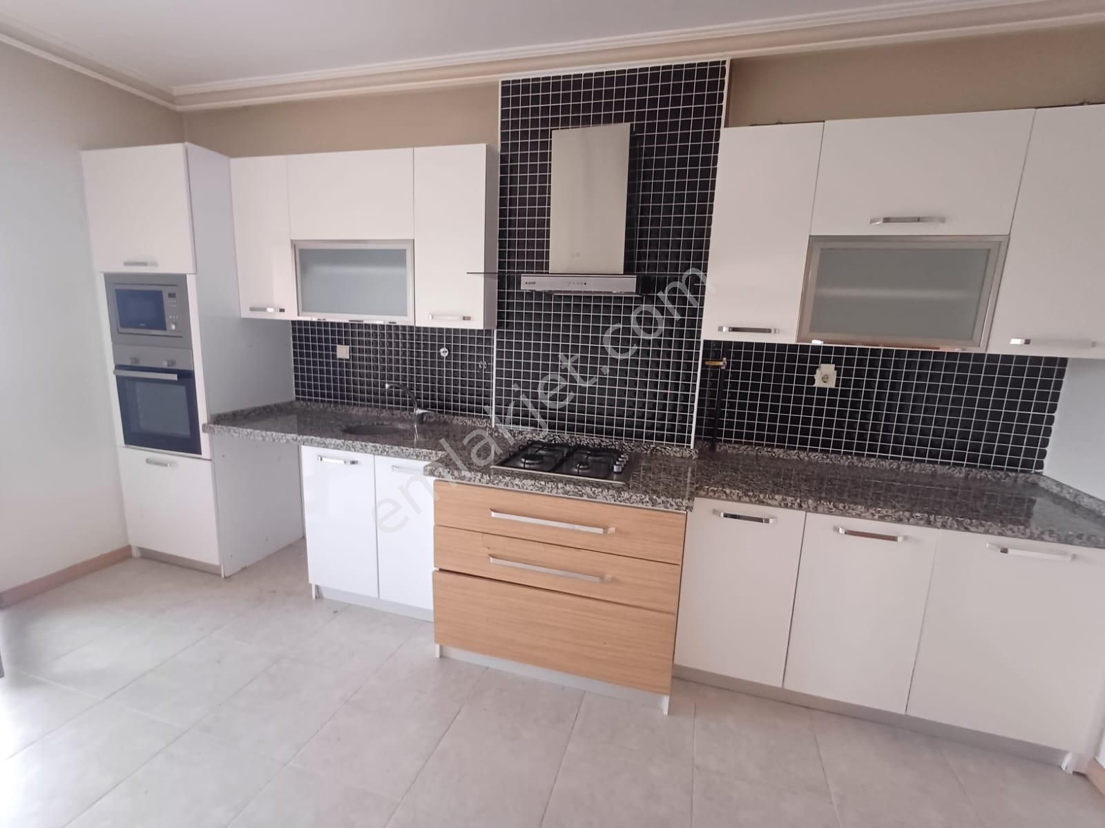 Emrah Çiftci'den Selçuklu Sancak Mah.novada Avm Yanı Ataşehir Sit.kiralık 4+1 Daire - Görsel 4