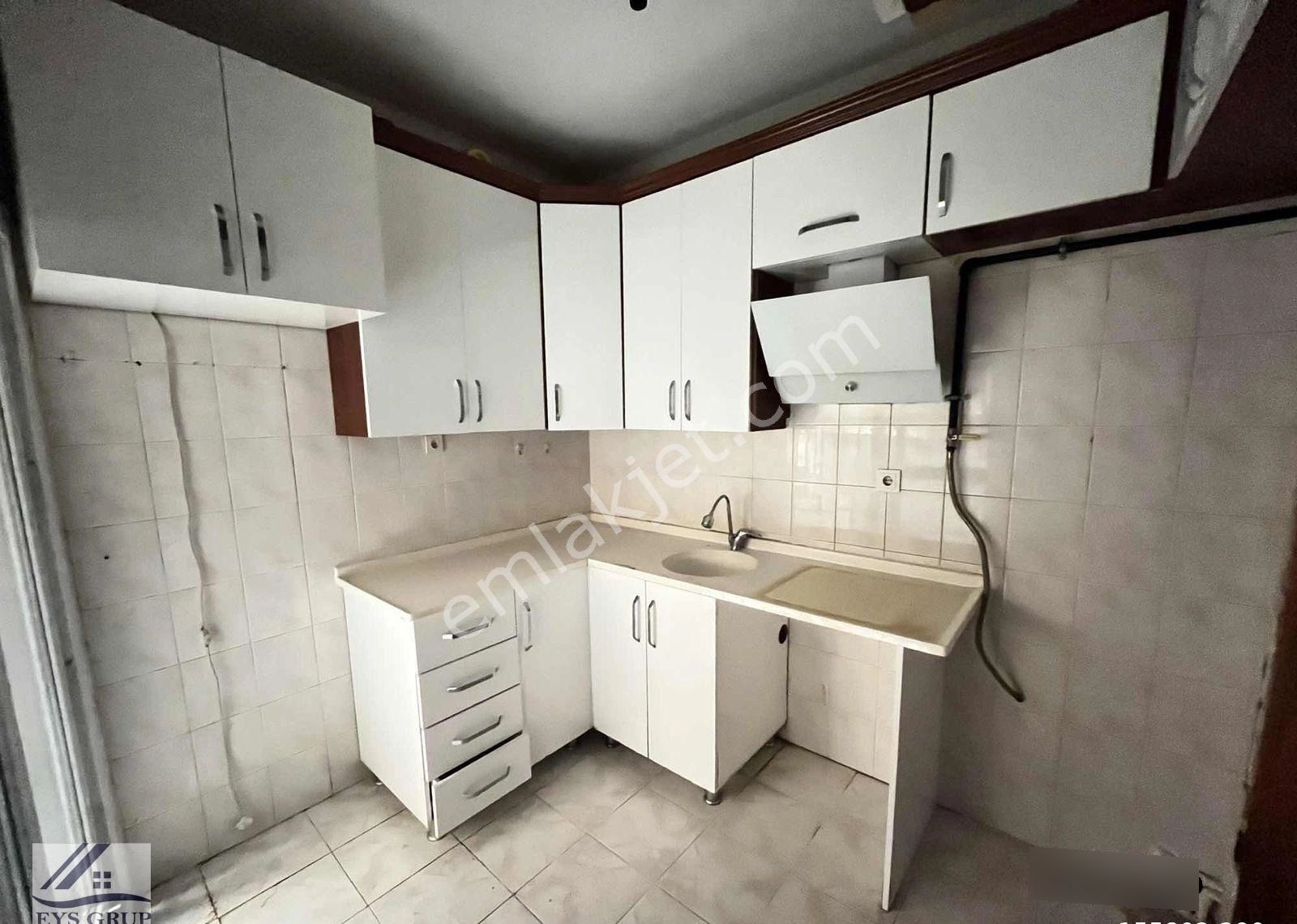 Üzümcü Okulu Yakını 2+1 Yüksek Giriş Bahçeli Doğalgazlı Kiralık - Görsel 3