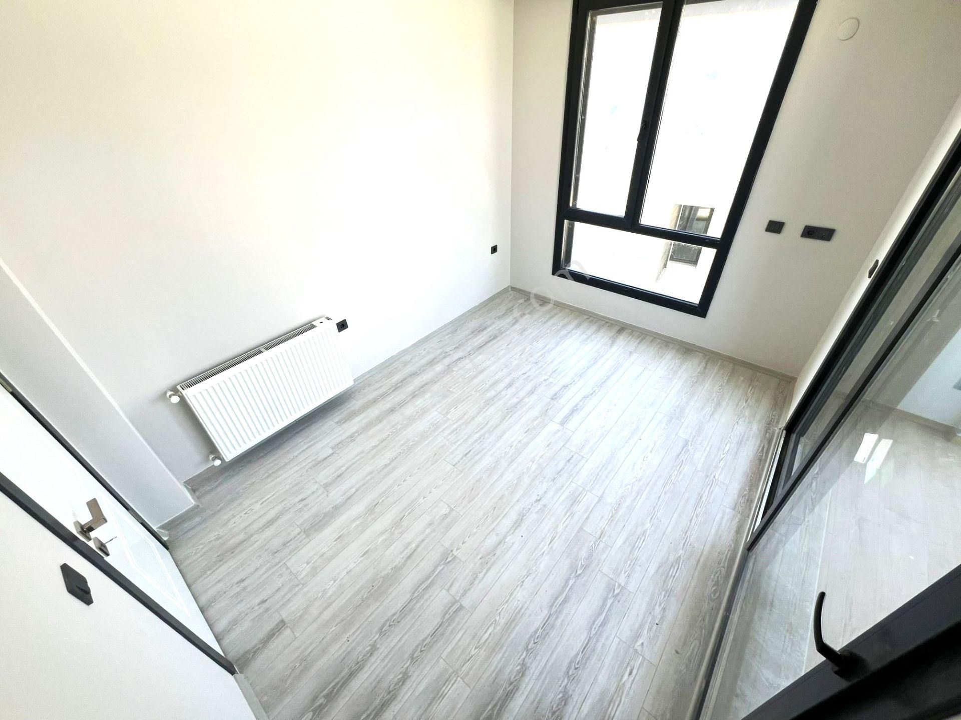 Burhaniye Pelitköy'de Aygülden Sıfır Denize100mt Nezih Siteiçi Bağımsız Ultra Lüks 3+1 Satılık Villa - Görsel 31