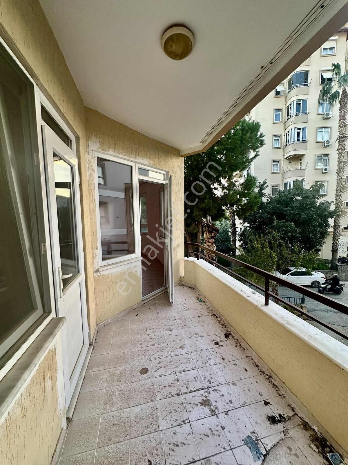 Alanya Merkezde 2+1 Kiralık Ayrı Mutfak - Görsel 2