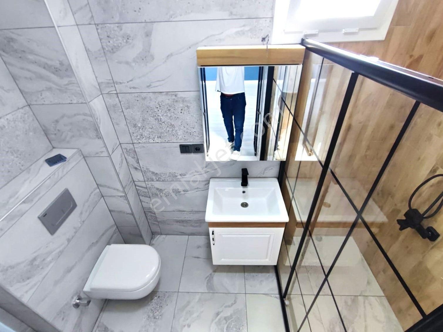 Güre'de Aygülden Sıfır Doğa İle İçiçe Ebeveyn Banyolu Çift Geniş Teraslı Ultra Lüks 5+1satılık Villa - Görsel 32
