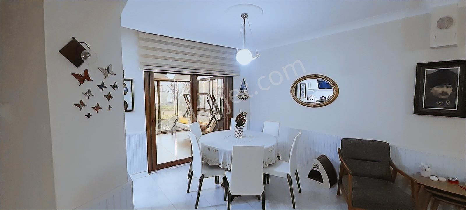Rw Nefes'ten; Orjan Sitesinde, Köşe Konumda, Full Bakımlı Villa - Görsel 10