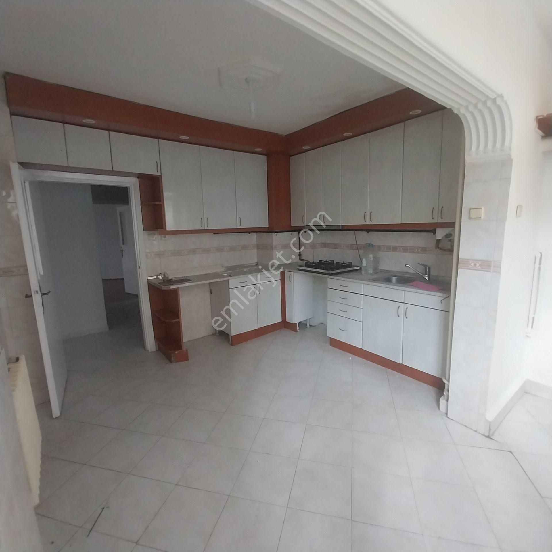 Century21 Vizyon Esparkın Karşısı Yenibağlarda 2+1 - Görsel 15