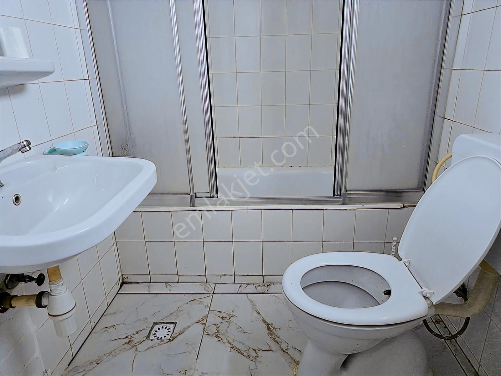 Buca Cumhuriyet Mah De Önü Açık Ferah 3+1 D.gazlı Kiralık Daire - Görsel 5