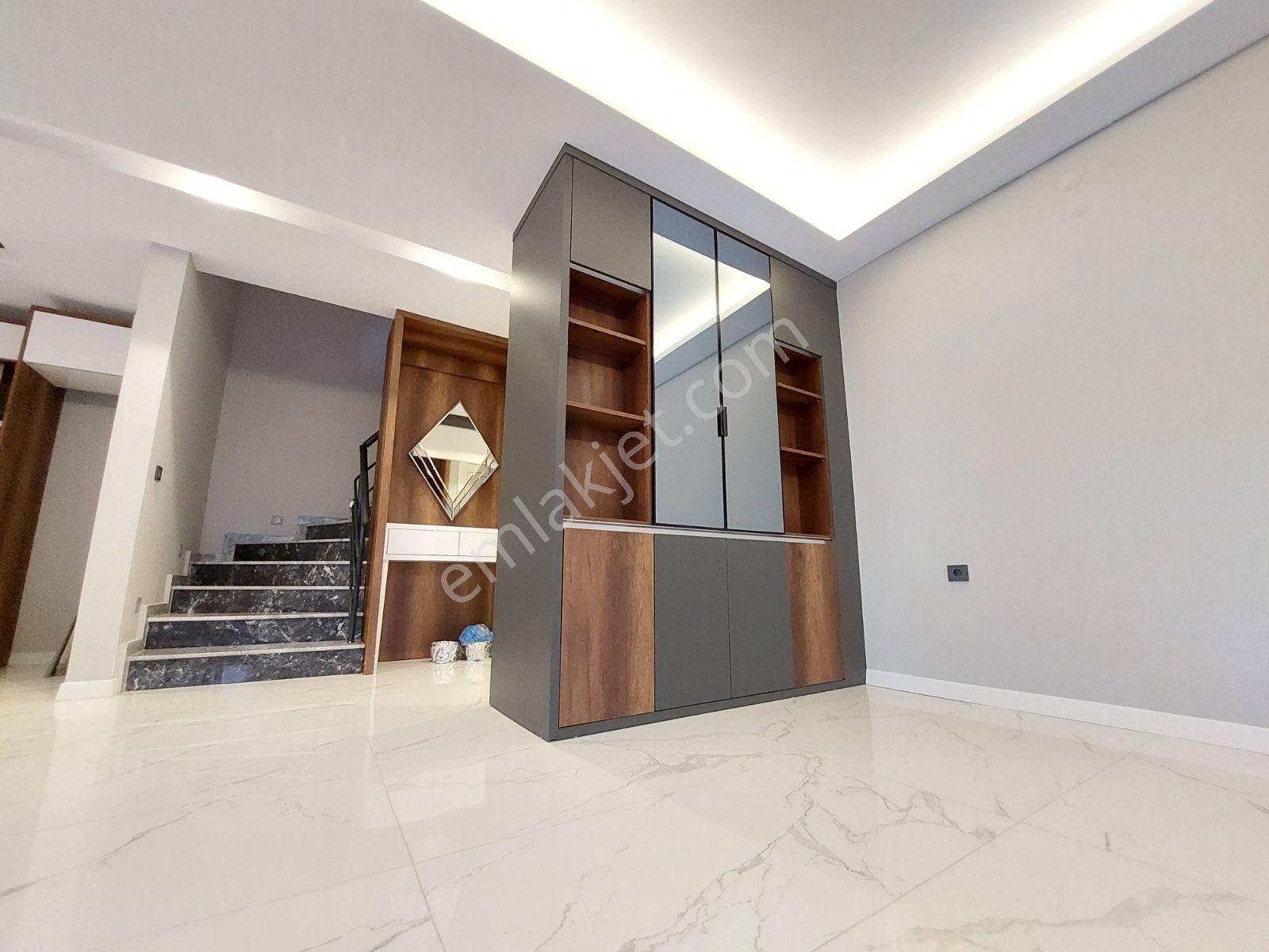 Güre'nin Enfes Doğasında,deniz Manzaralı 4+1 Eşsiz Lüks Villa - Görsel 9