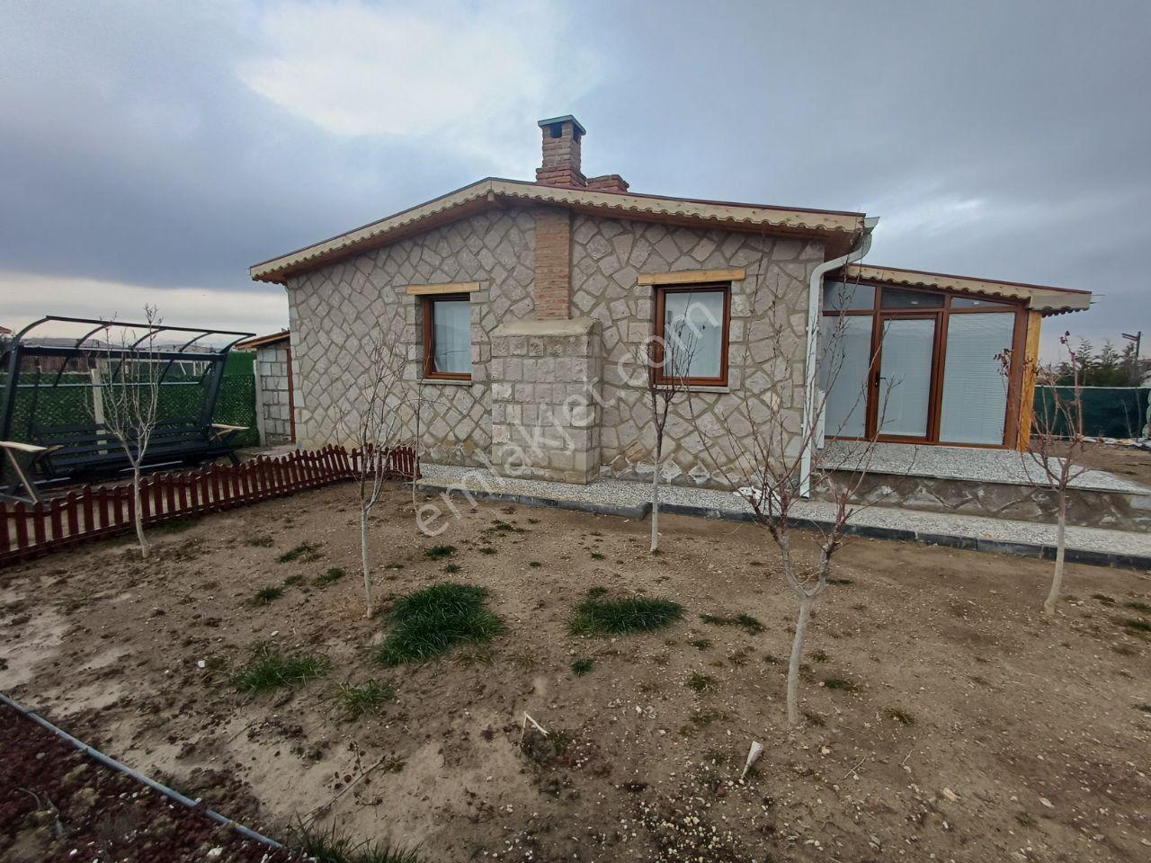 Sincan Temelli'de Site İçinde Satılık 2+1 Taş Villa - Görsel 15
