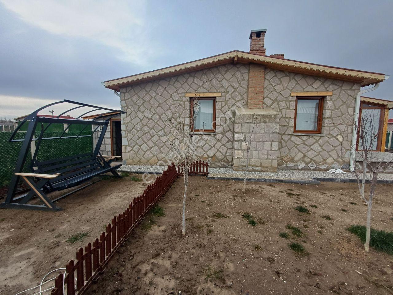Sincan Temelli'de Site İçinde Satılık 2+1 Taş Villa - Görsel 16