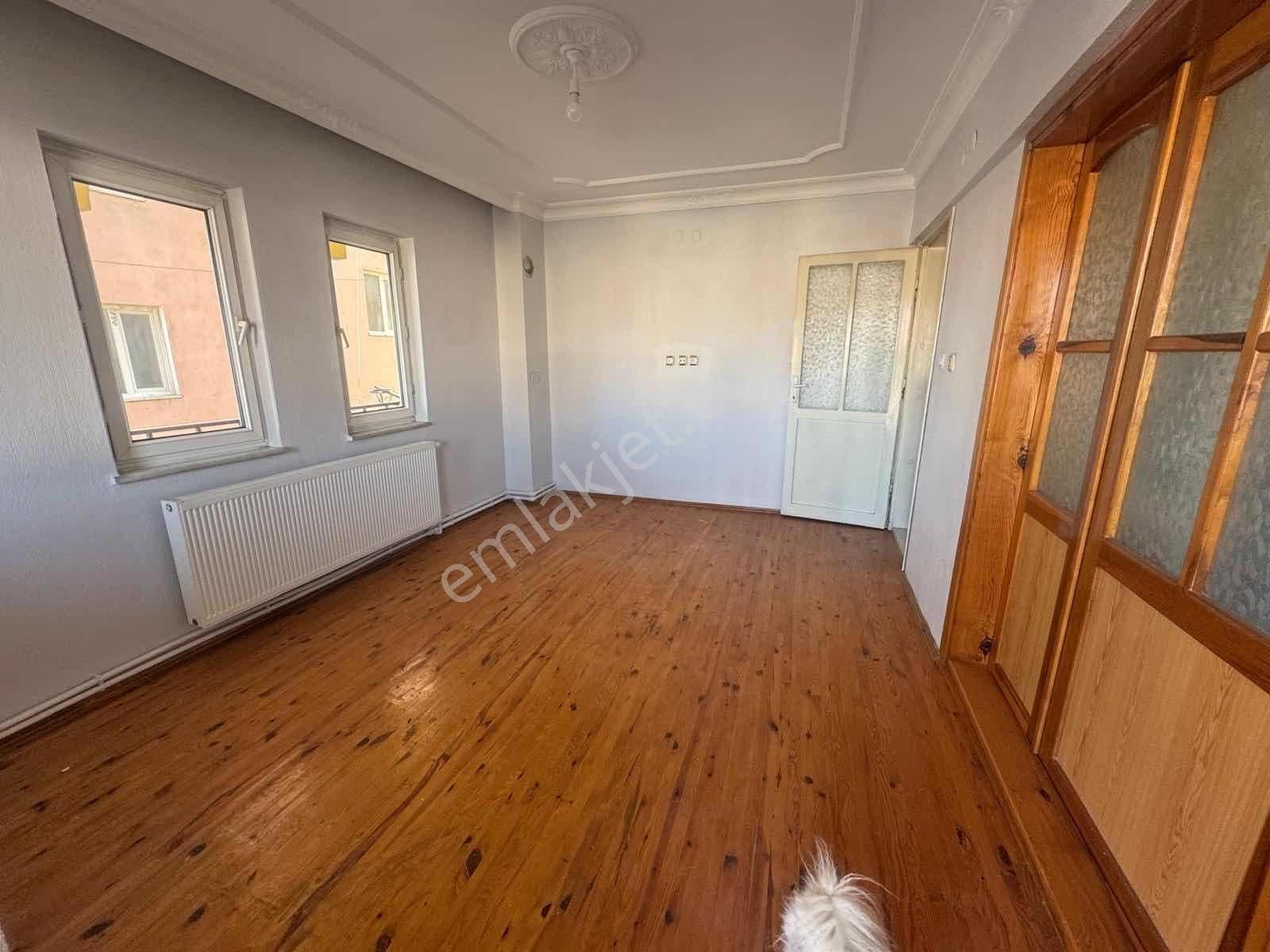 Binyapıdan Dokuzkavaklar Cadde Üzeri Ara Kat Kiralık Daire !!! - Görsel 8