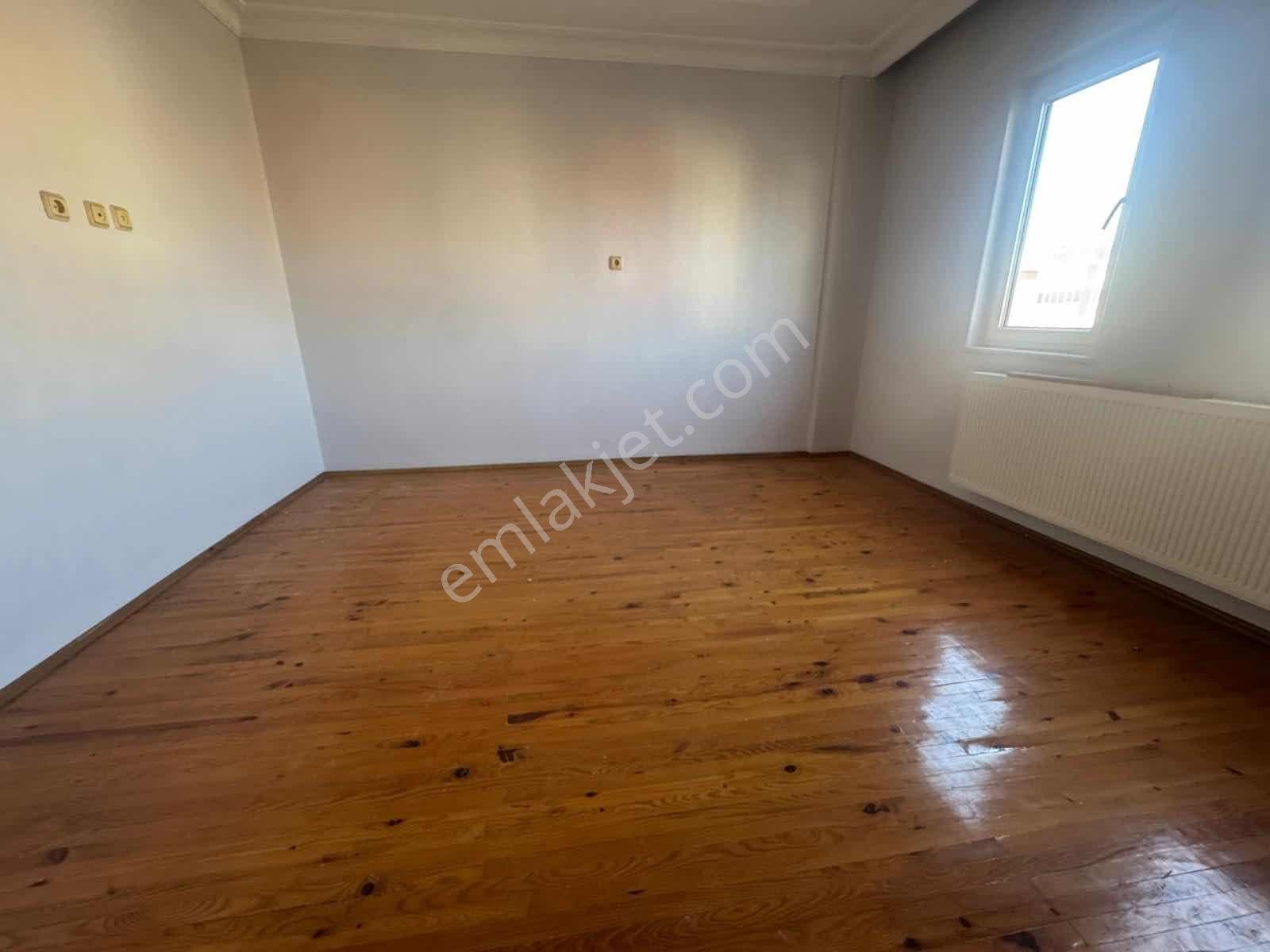 Binyapıdan Dokuzkavaklar Cadde Üzeri Ara Kat Kiralık Daire !!! - Görsel 4