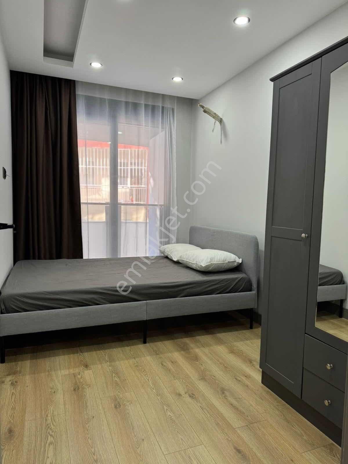 Merkezi Konum / Yeni Bina / Eşyalı 2+1 / Yüksek Giriş - Görsel 7