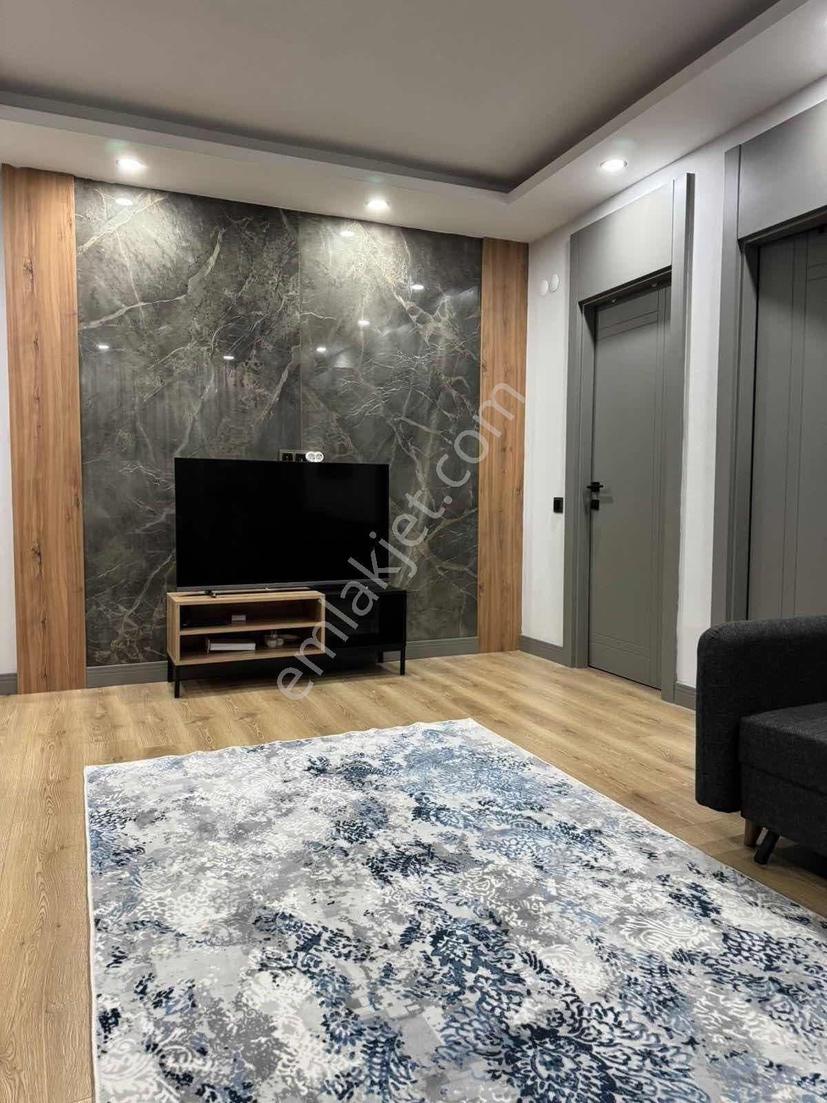 Merkezi Konum / Yeni Bina / Eşyalı 2+1 / Yüksek Giriş - Görsel 4