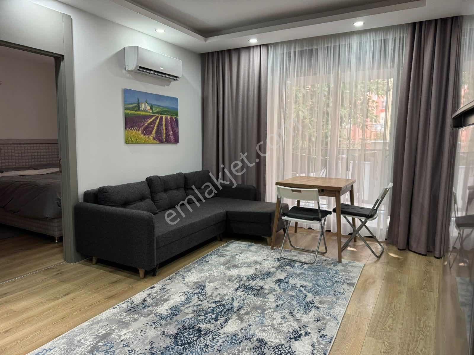 Merkezi Konum / Yeni Bina / Eşyalı 2+1 / Yüksek Giriş - Görsel 6