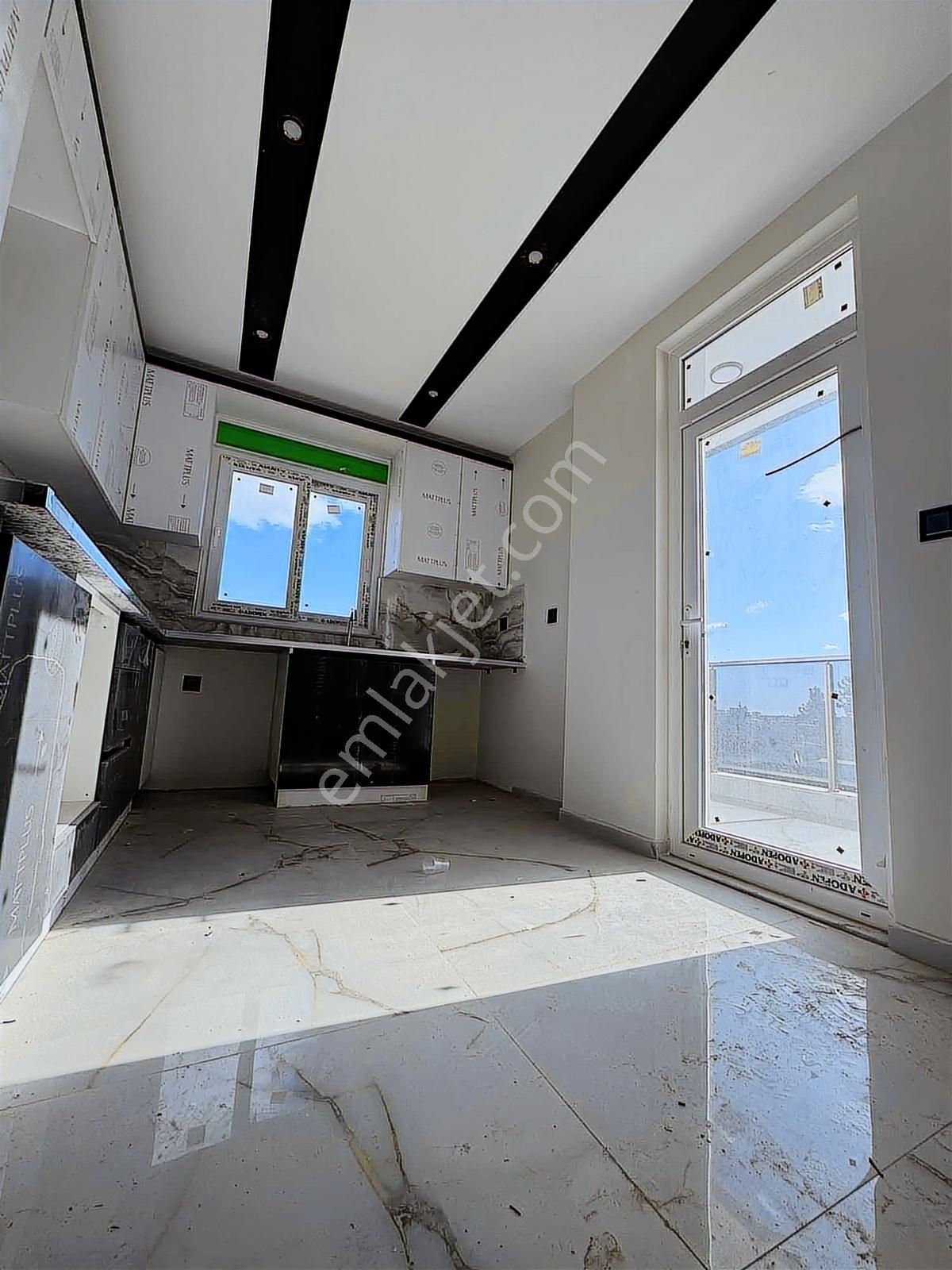 Durubey'den Satılık Havuzlu 2+1 Geniş Ebeveyn Banyolu (uygun) - Görsel 14