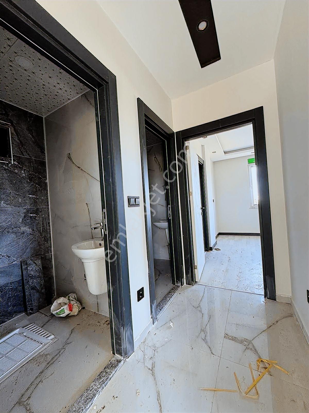 Durubey'den Satılık Havuzlu 2+1 Geniş Ebeveyn Banyolu (uygun) - Görsel 25