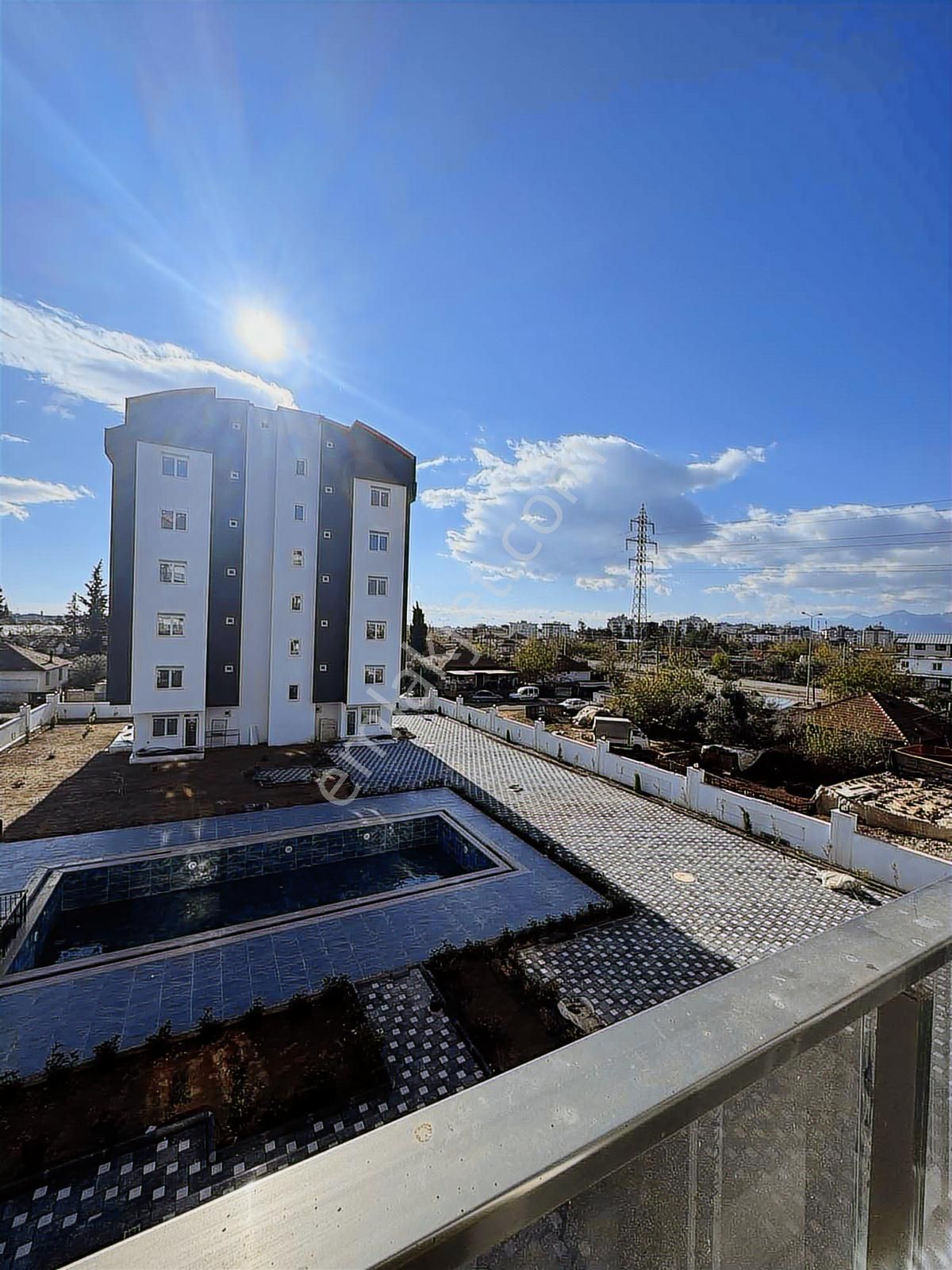 Durubey'den Satılık Havuzlu 2+1 Geniş Ebeveyn Banyolu (uygun) - Görsel 14