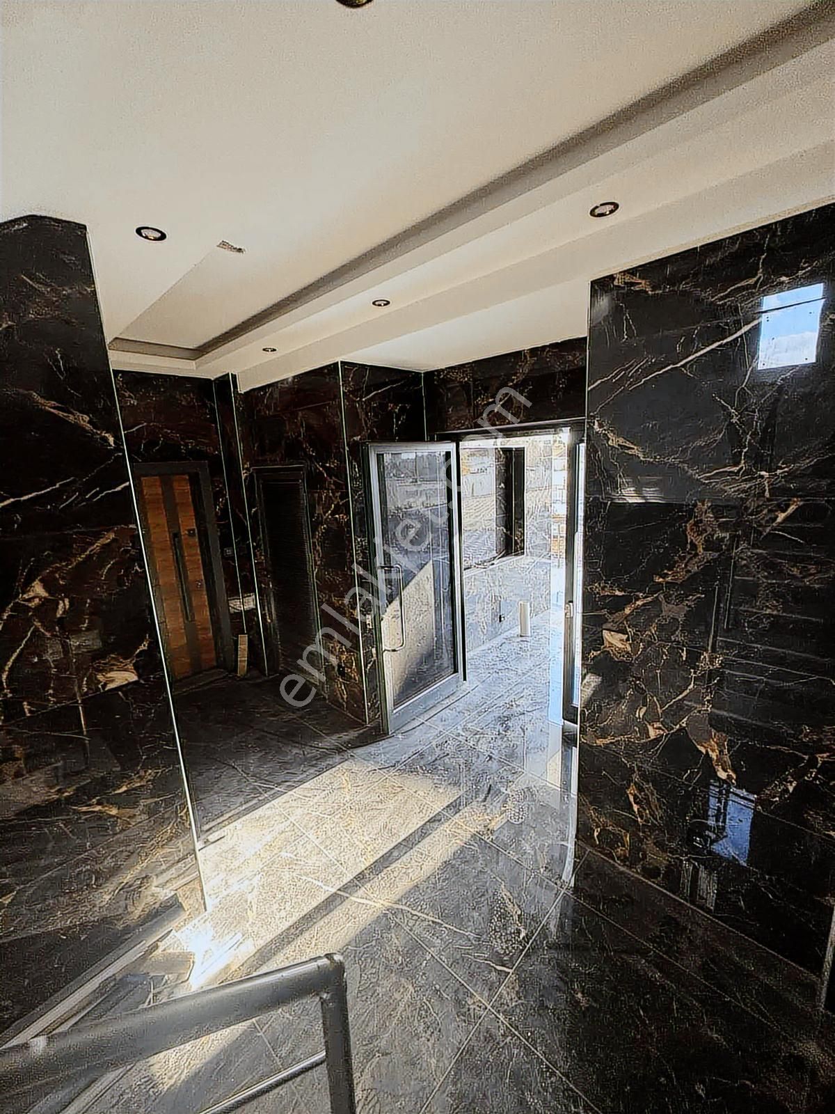 Durubey'den Satılık Havuzlu 2+1 Geniş Ebeveyn Banyolu (uygun) - Görsel 26