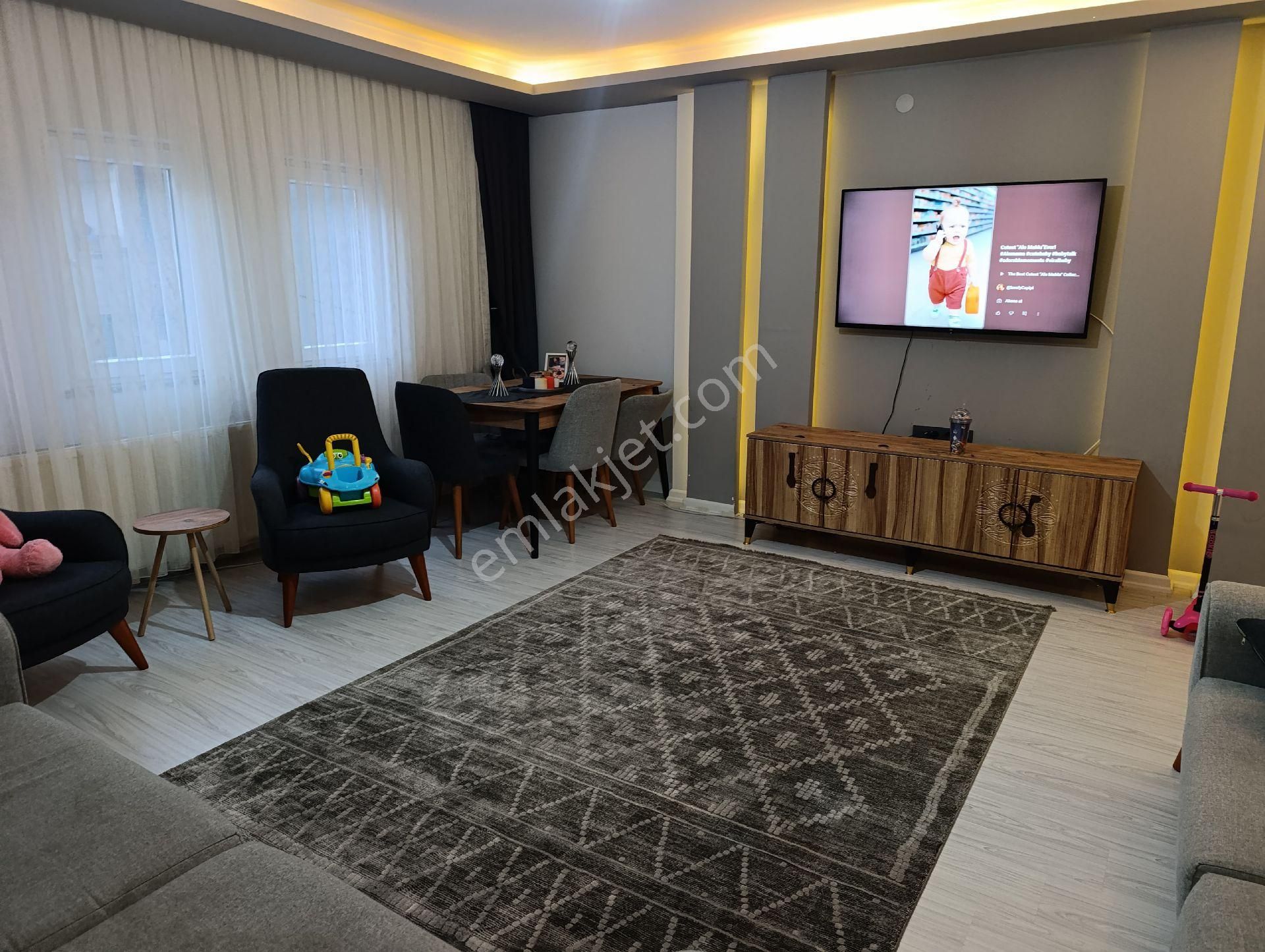 Yomra Merkezde Satılık 2+1 Masrafsız Daire