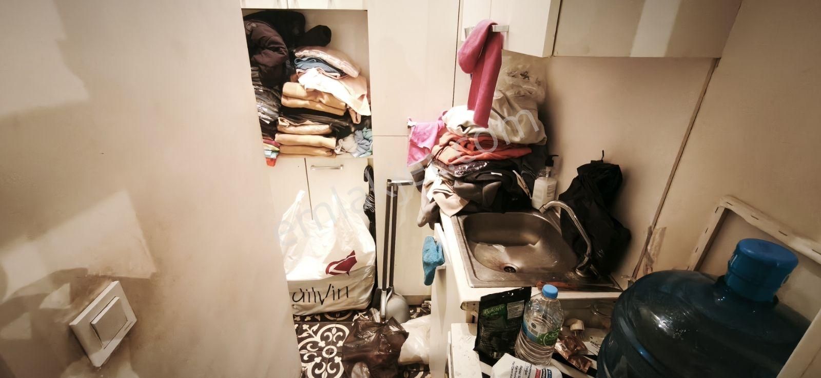 Myd Galata Tarihi Kamondo Kiralık Dükkan - Görsel 11