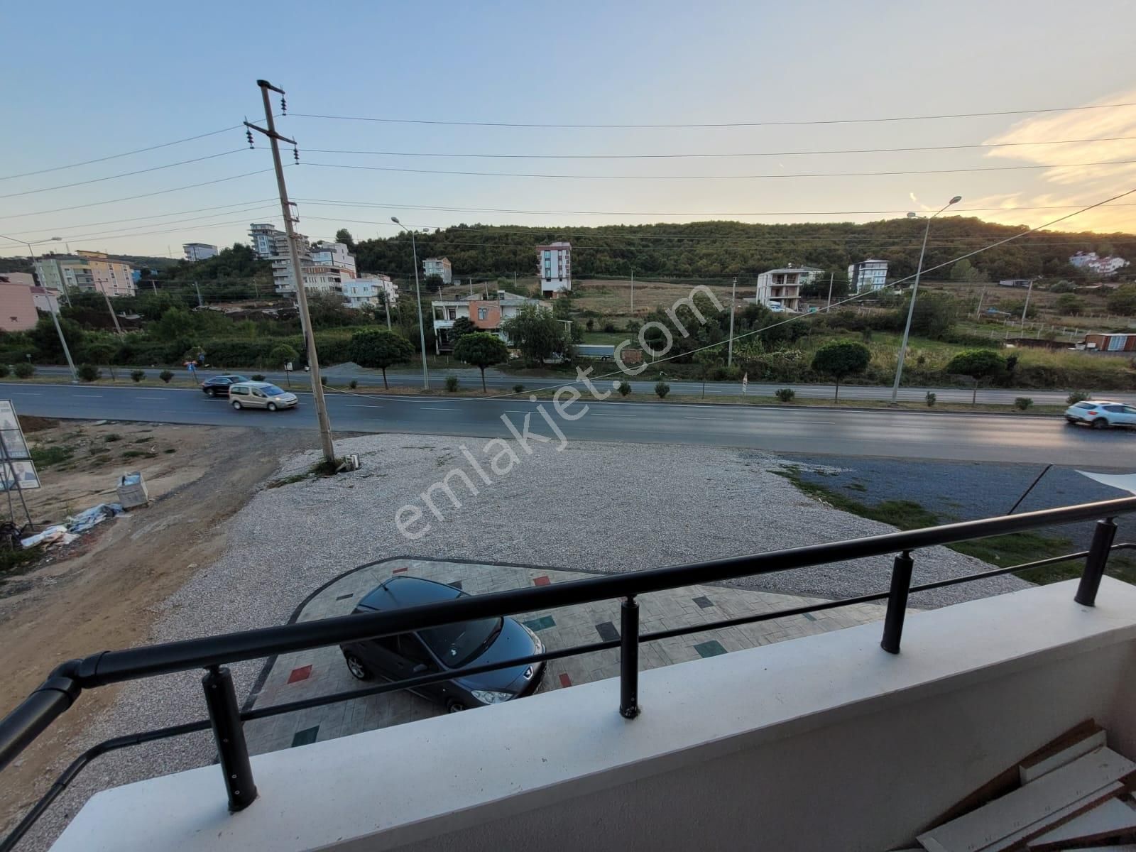 Ofsam'dan Çakırlar'da Satılık 1+1 Daire (deniz Tarafı) - Görsel 11