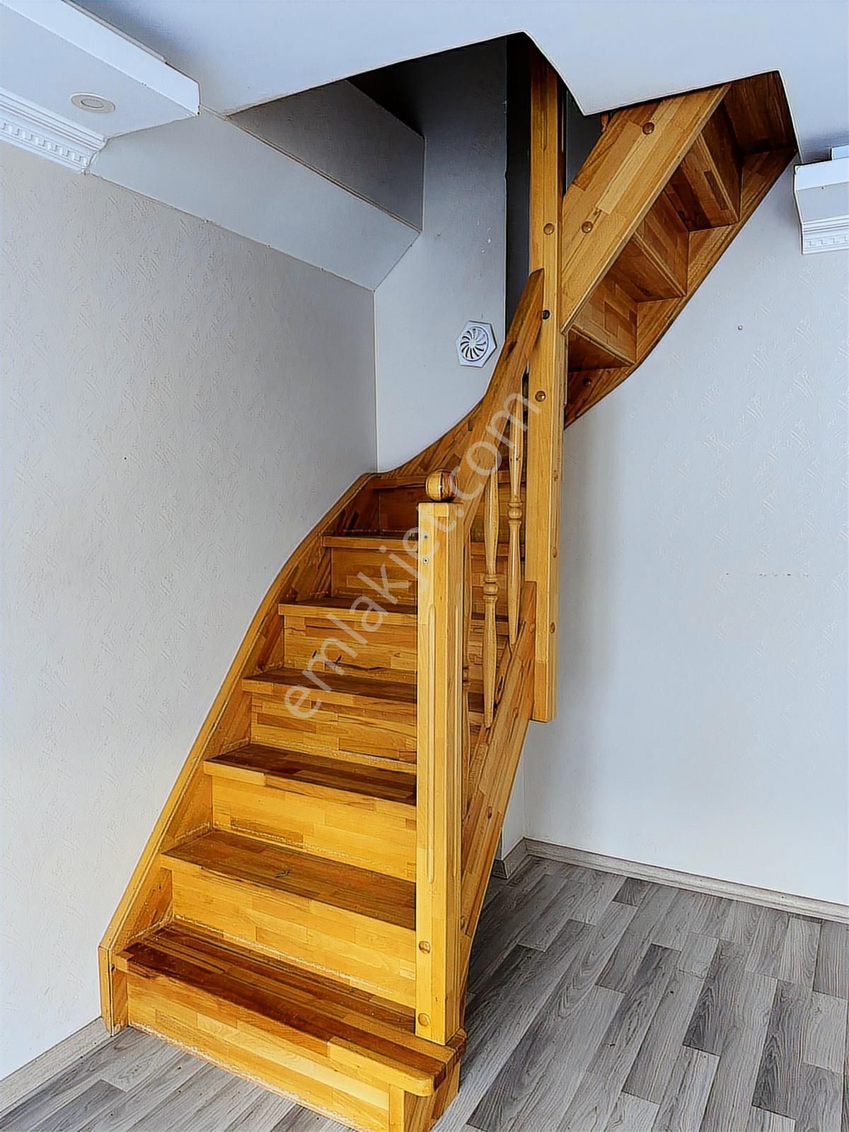 4+2 Dubleks Daire Merkezi Konumda İskanlı - Krediye Uygun - Görsel 16