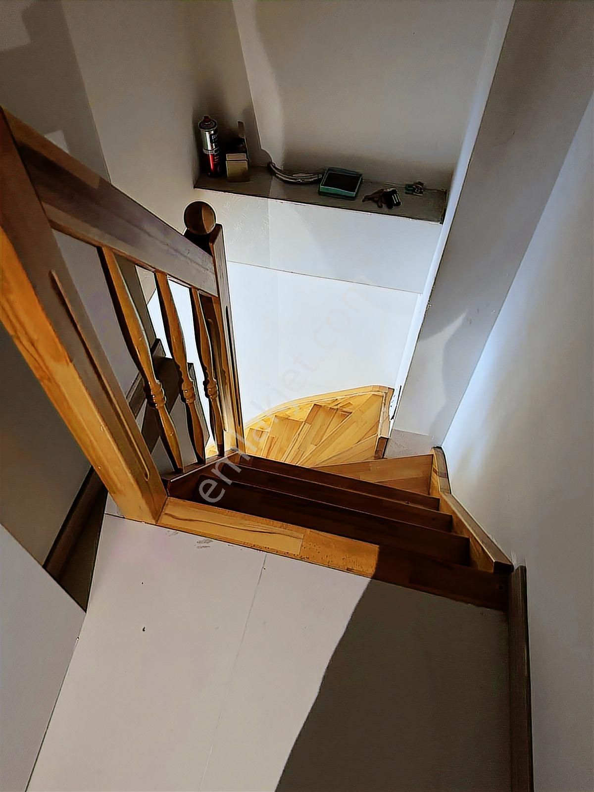 4+2 Dubleks Daire Merkezi Konumda İskanlı - Krediye Uygun - Görsel 2