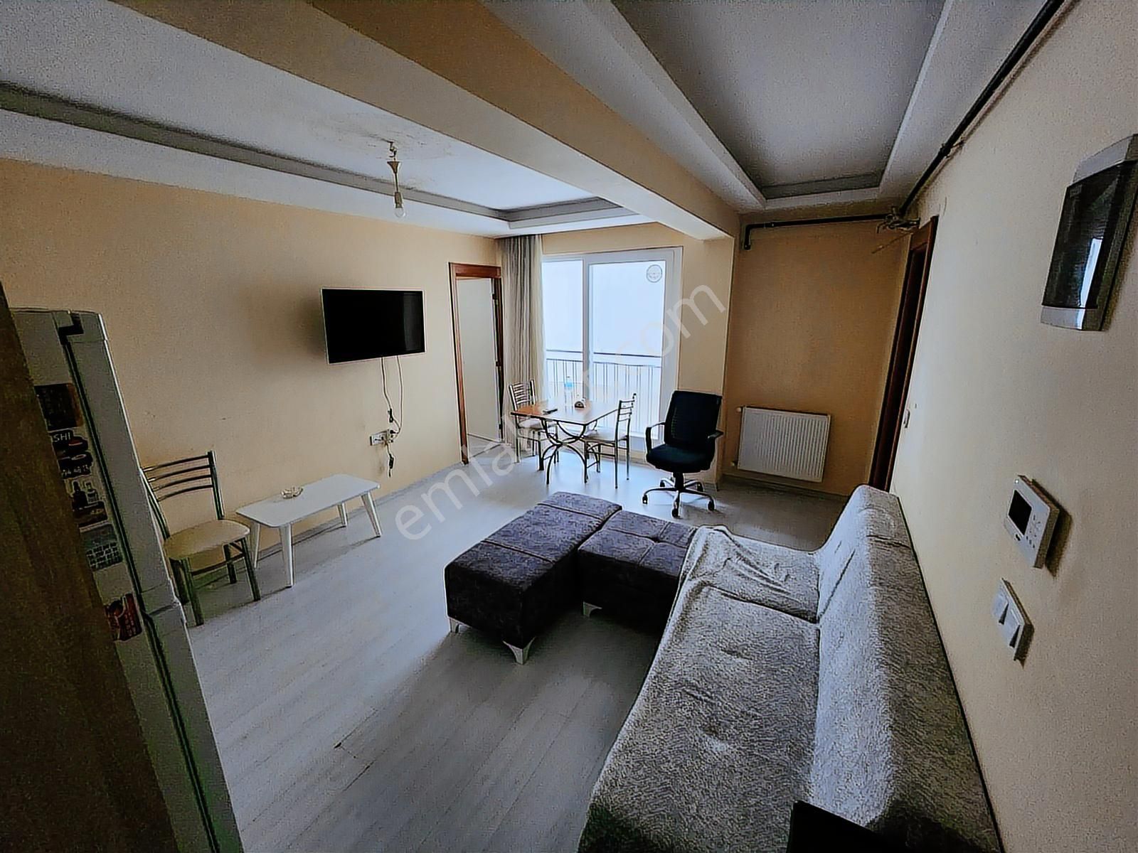 İzmir Buca Kuruçeşme, B Enerji Sınıfı, 1+1, Eşyalı Satılık Daire - Görsel 2