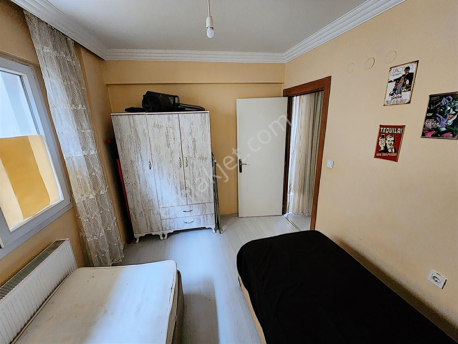 İzmir Buca Kuruçeşme, B Enerji Sınıfı, 1+1, Eşyalı Satılık Daire - Görsel 3