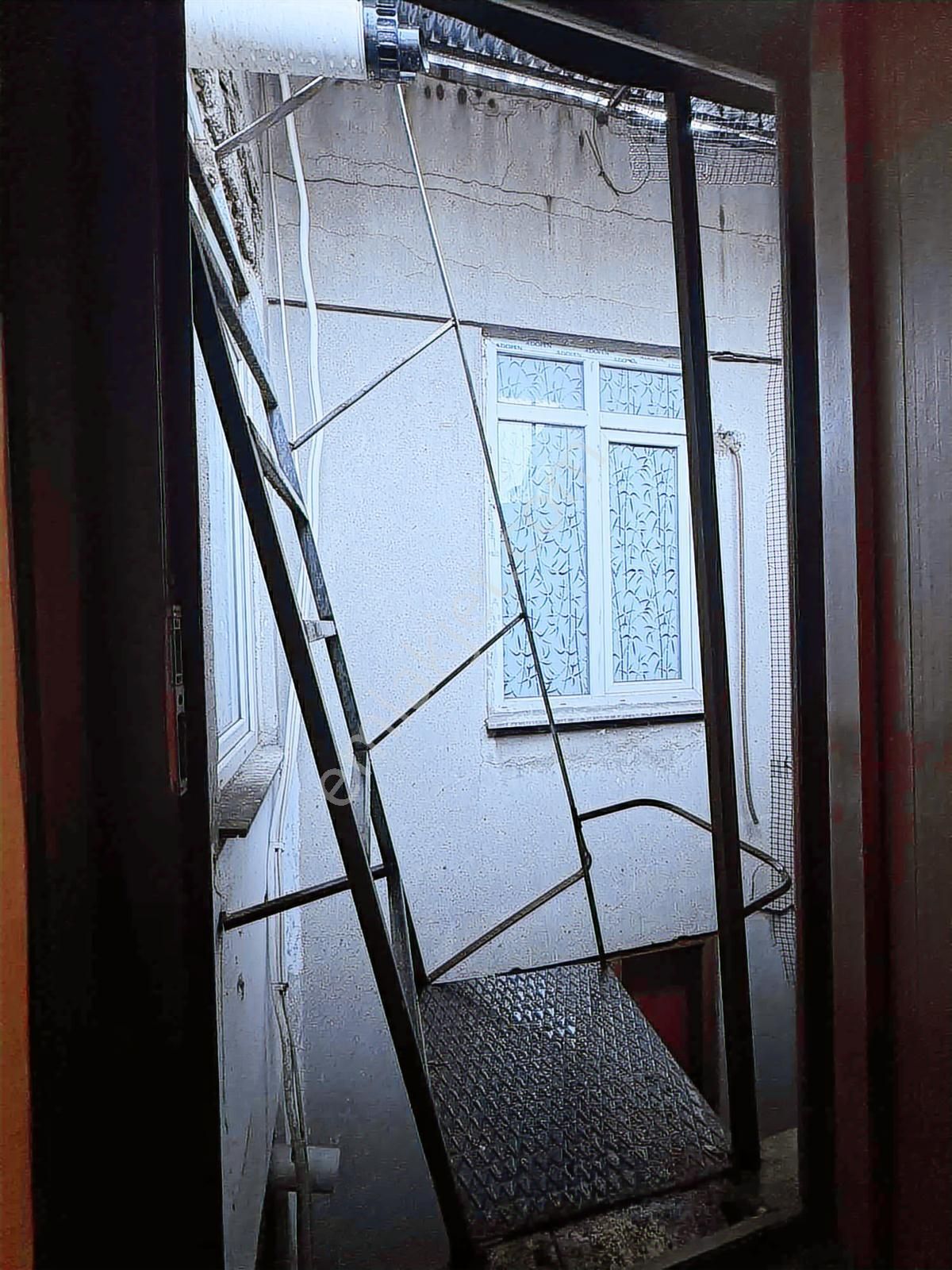Kadıköy Rıhtım 8 Katlı İskanlı Deniz Manzaralı Bina - Görsel 18