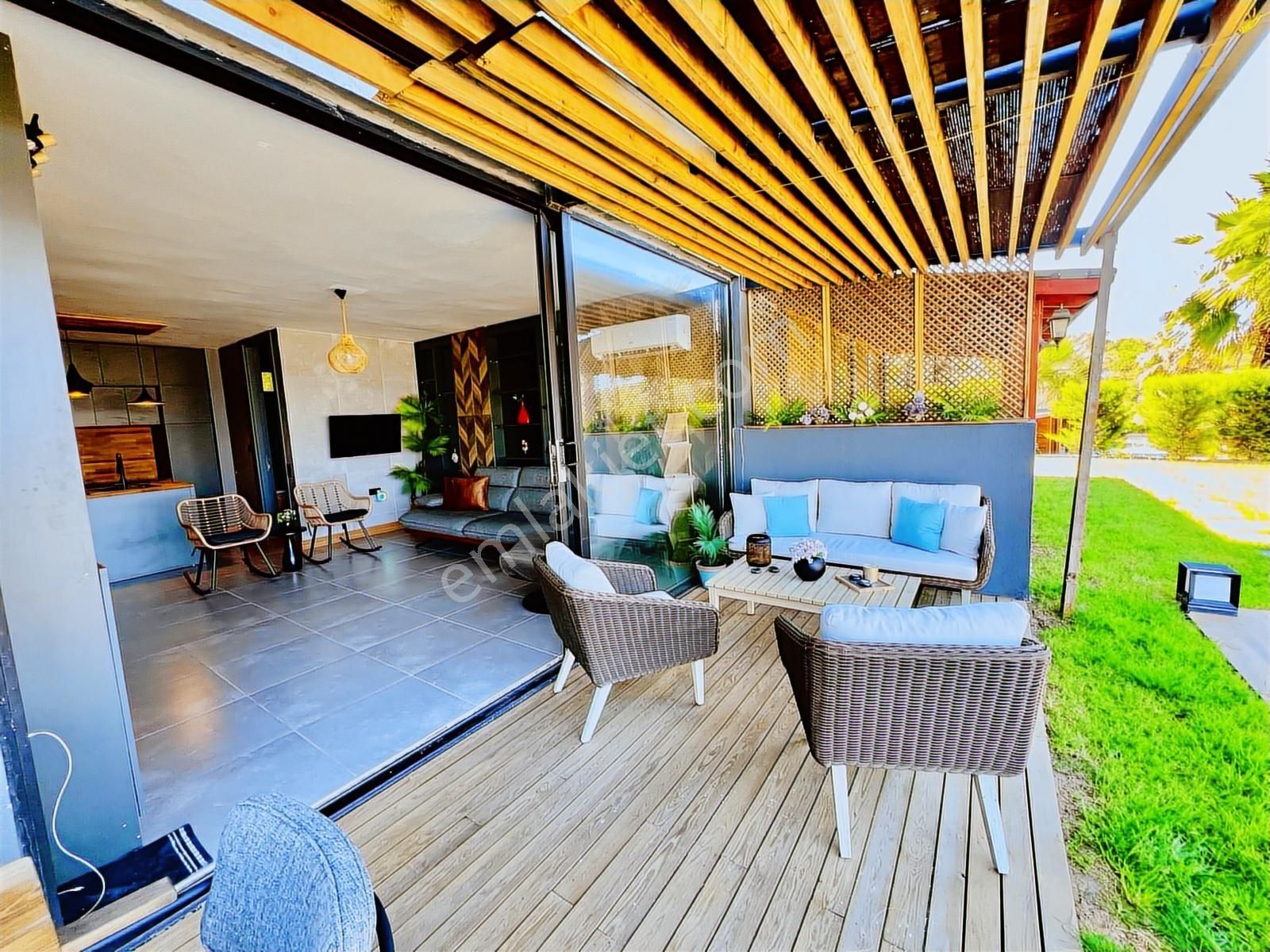 Milas Meşelikte Satılık Göl Manzaralı 2+1 Rezidans - Görsel 7