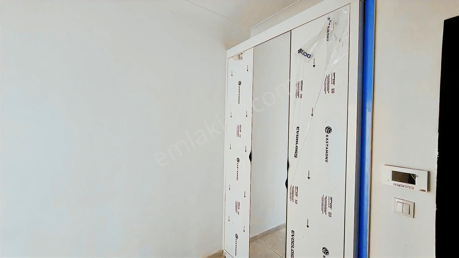 Rw Nefesten Cumhuriyette Geniş Arakat 2+1 Kiralık Daire - Görsel 13