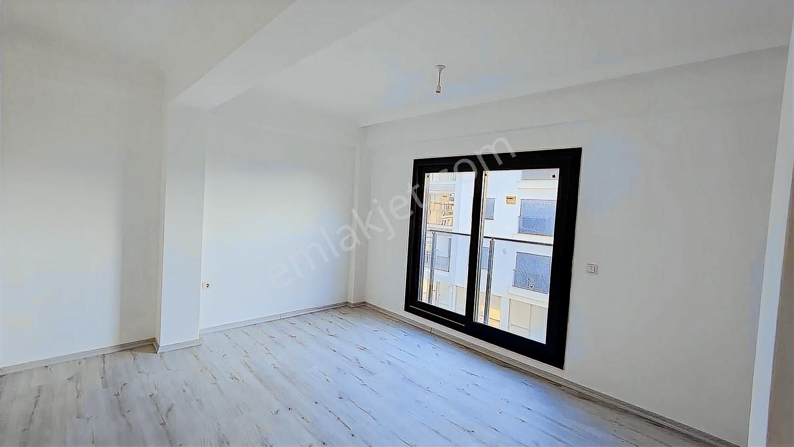 Rw Nefesten Cumhuriyette Geniş Arakat 2+1 Kiralık Daire - Görsel 15