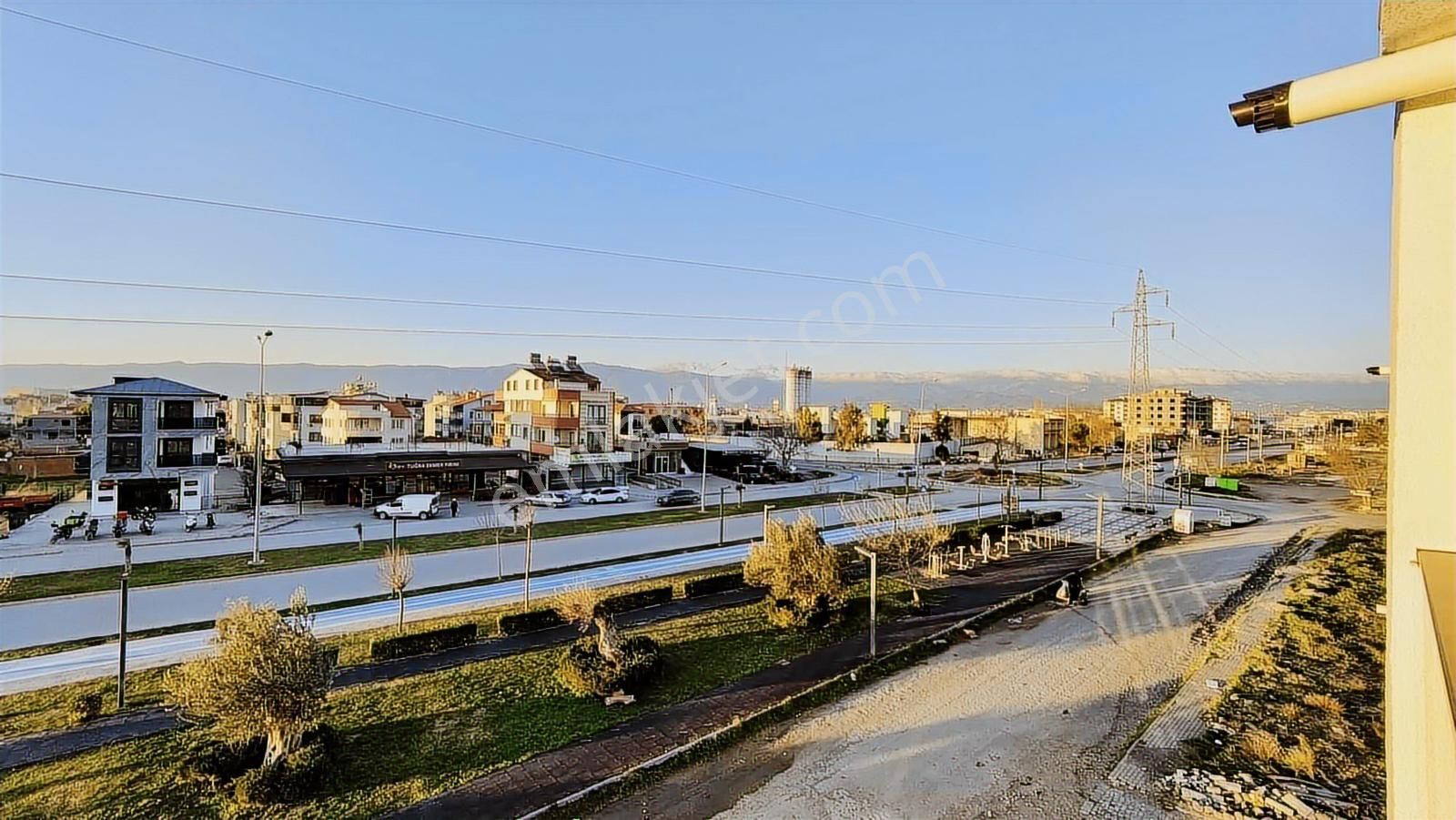 Rw Nefesten Cumhuriyette Geniş Arakat 2+1 Kiralık Daire - Görsel 17